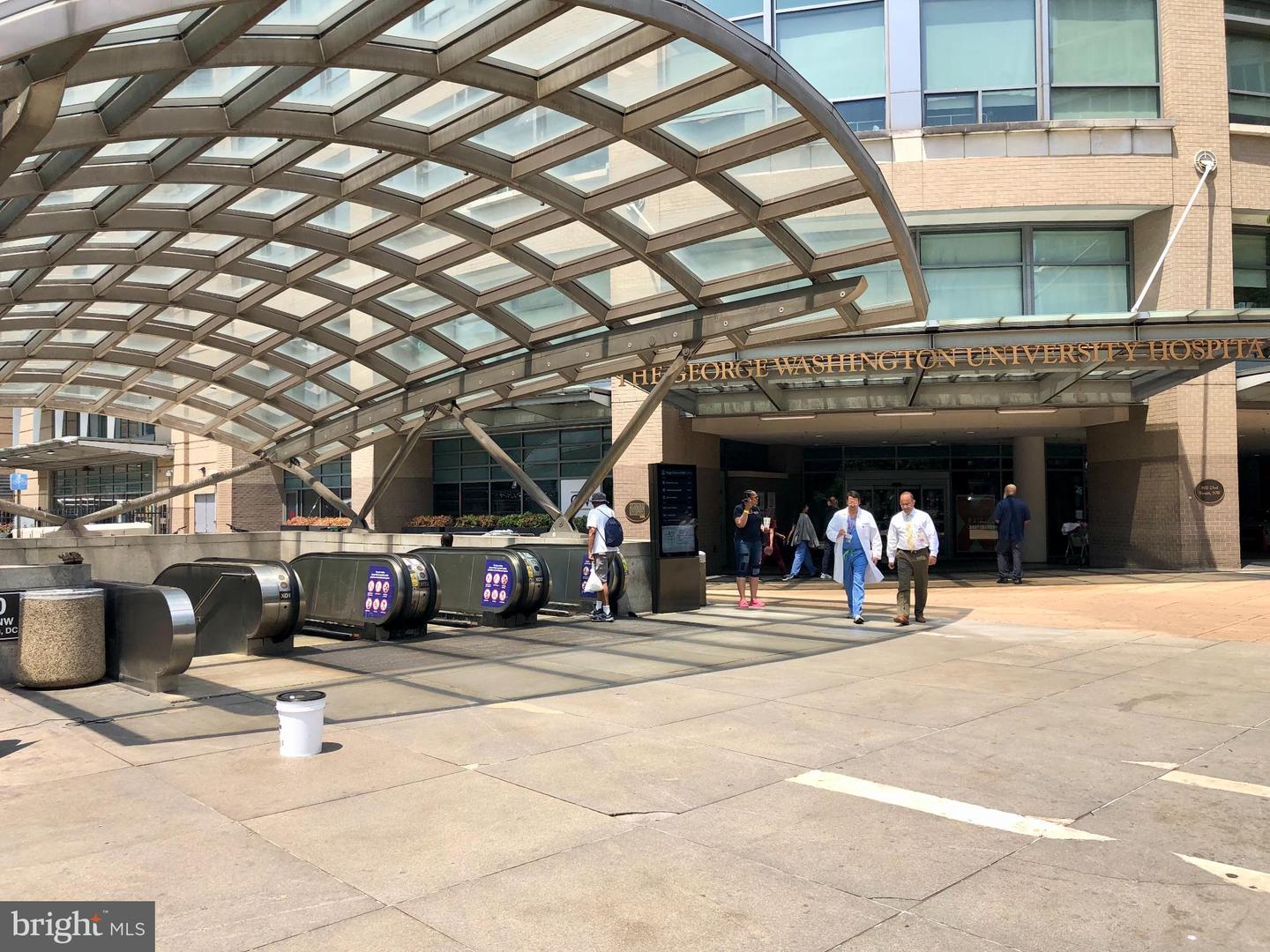 950 25TH ST NW #N204, WASHINGTON, District Of Columbia 20037, 1 Bedroom Bedrooms, 4 Rooms Rooms,1 BathroomBathrooms,Residential,For sale,950 25TH ST NW #N204,DCDC2222192 MLS # DCDC2222192