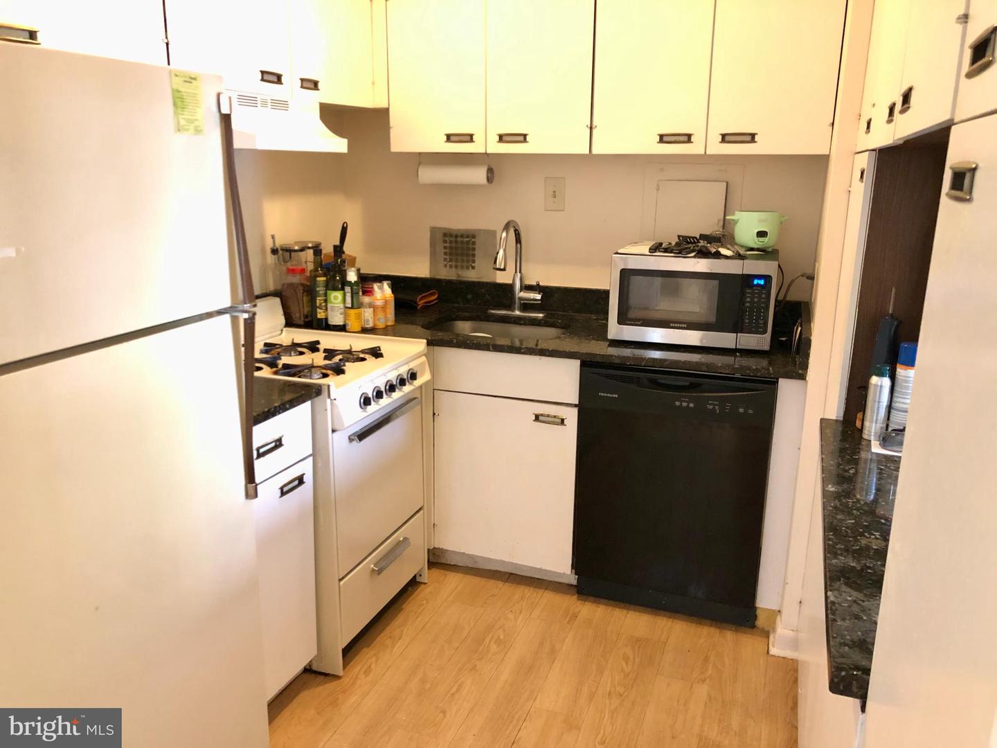 950 25TH ST NW #N204, WASHINGTON, District Of Columbia 20037, 1 Bedroom Bedrooms, 4 Rooms Rooms,1 BathroomBathrooms,Residential,For sale,950 25TH ST NW #N204,DCDC2222192 MLS # DCDC2222192
