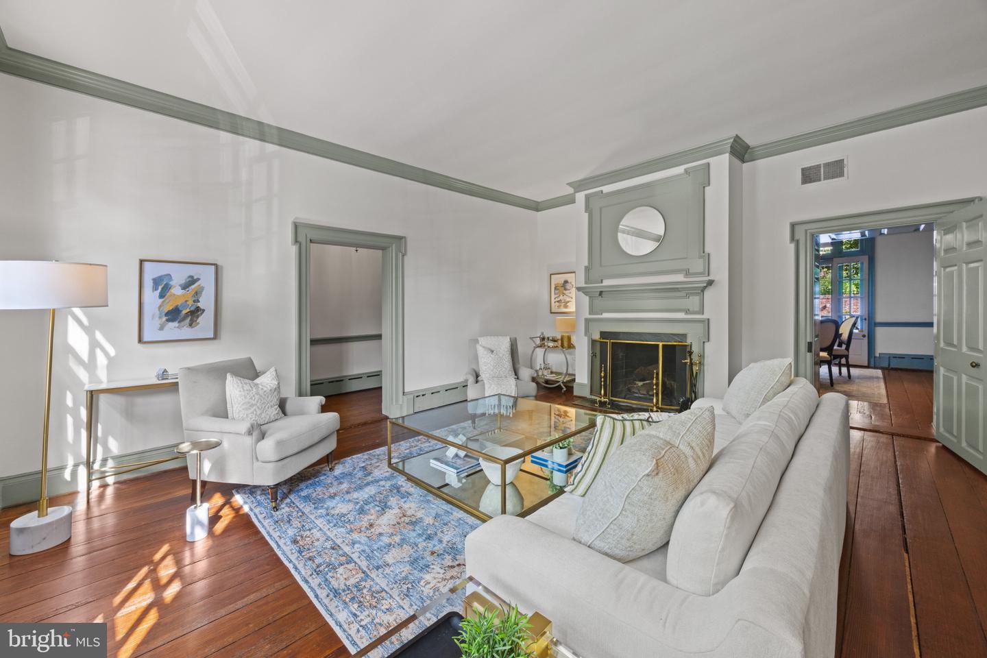 521 DUKE ST, ALEXANDRIA, Virginia 22314, 4 Bedrooms Bedrooms, ,3 BathroomsBathrooms,Residential,For sale,521 DUKE ST,VAAX2049632 MLS # VAAX2049632