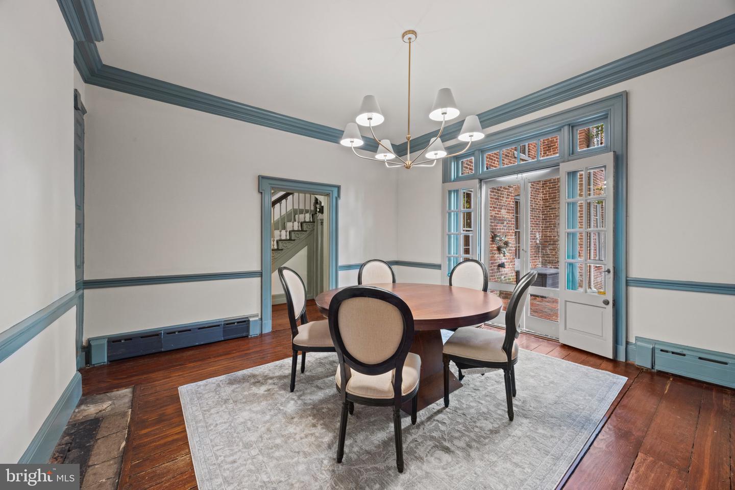 521 DUKE ST, ALEXANDRIA, Virginia 22314, 4 Bedrooms Bedrooms, ,3 BathroomsBathrooms,Residential,For sale,521 DUKE ST,VAAX2049632 MLS # VAAX2049632