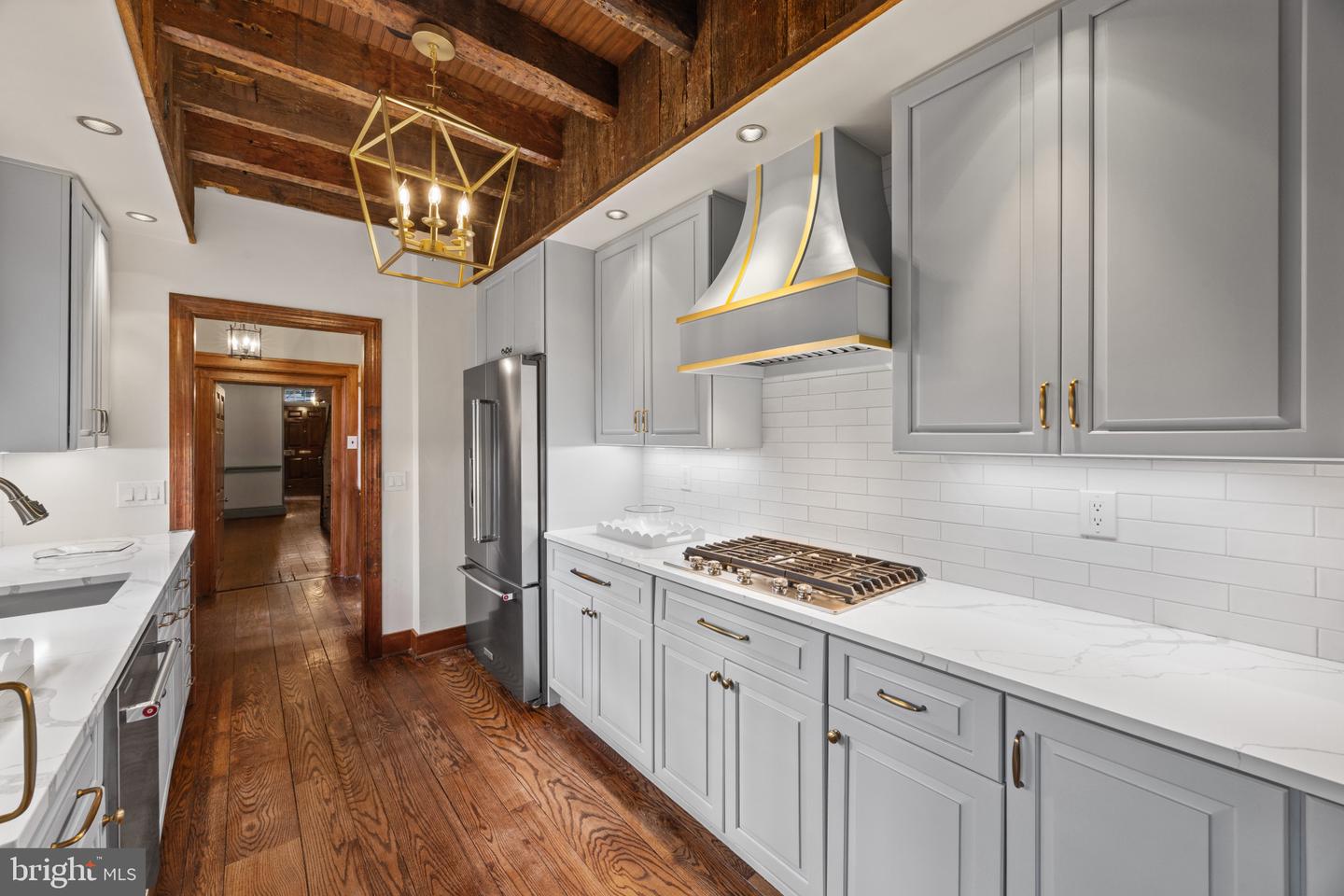521 DUKE ST, ALEXANDRIA, Virginia 22314, 4 Bedrooms Bedrooms, ,3 BathroomsBathrooms,Residential,For sale,521 DUKE ST,VAAX2049632 MLS # VAAX2049632