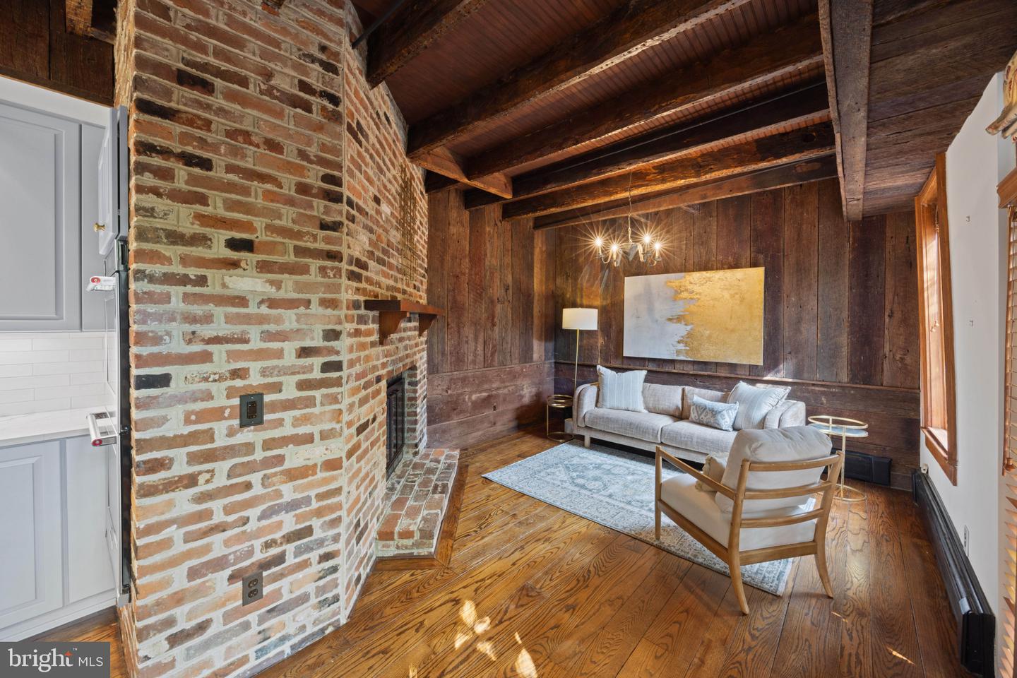 521 DUKE ST, ALEXANDRIA, Virginia 22314, 4 Bedrooms Bedrooms, ,3 BathroomsBathrooms,Residential,For sale,521 DUKE ST,VAAX2049632 MLS # VAAX2049632
