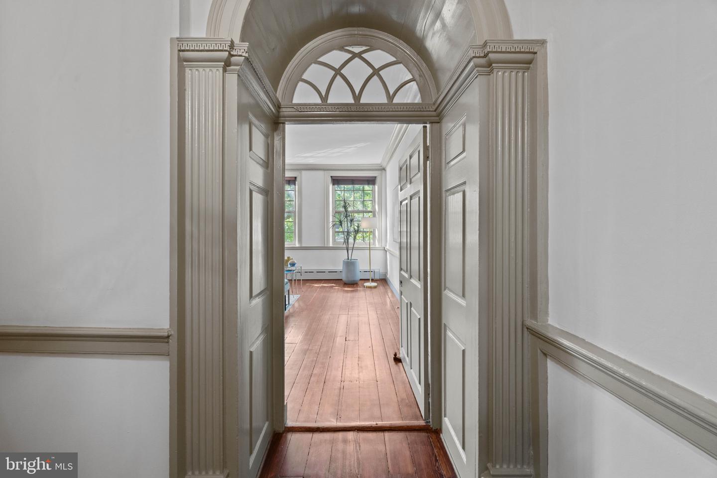 521 DUKE ST, ALEXANDRIA, Virginia 22314, 4 Bedrooms Bedrooms, ,3 BathroomsBathrooms,Residential,For sale,521 DUKE ST,VAAX2049632 MLS # VAAX2049632