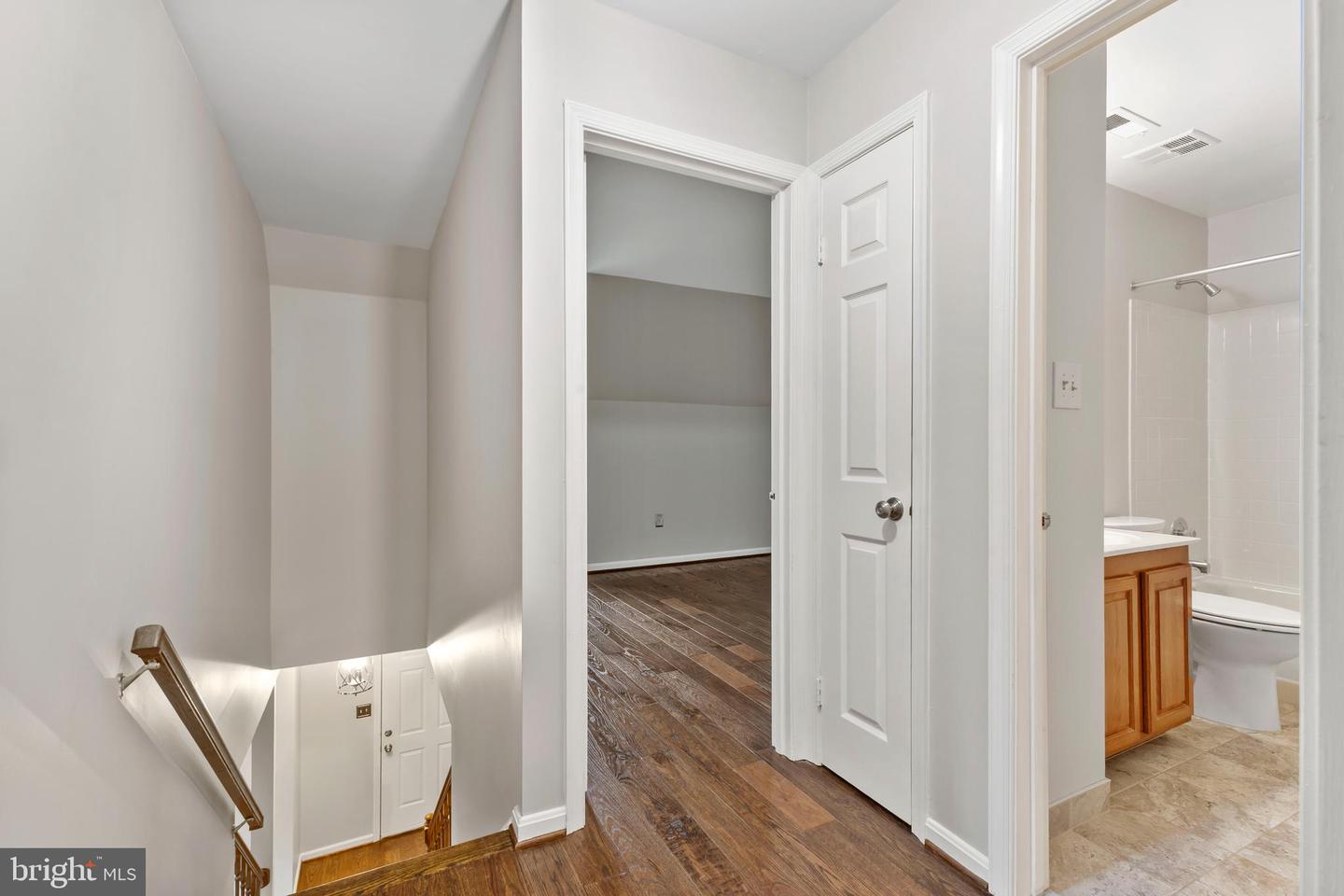 7753 NORTHEDGE CT, SPRINGFIELD, Virginia 22153, 3 Bedrooms Bedrooms, ,2 BathroomsBathrooms,Residential,For sale,7753 NORTHEDGE CT,VAFX2267200 MLS # VAFX2267200