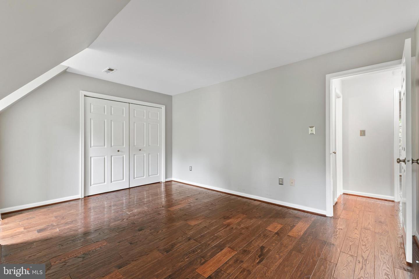 7753 NORTHEDGE CT, SPRINGFIELD, Virginia 22153, 3 Bedrooms Bedrooms, ,2 BathroomsBathrooms,Residential,For sale,7753 NORTHEDGE CT,VAFX2267200 MLS # VAFX2267200
