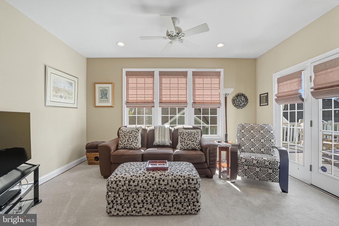 6135 FERRIER CT, GAINESVILLE, Virginia 20155, 4 Bedrooms Bedrooms, 19 Rooms Rooms,3 BathroomsBathrooms,Residential,For sale,6135 FERRIER CT,VAPW2103978 MLS # VAPW2103978