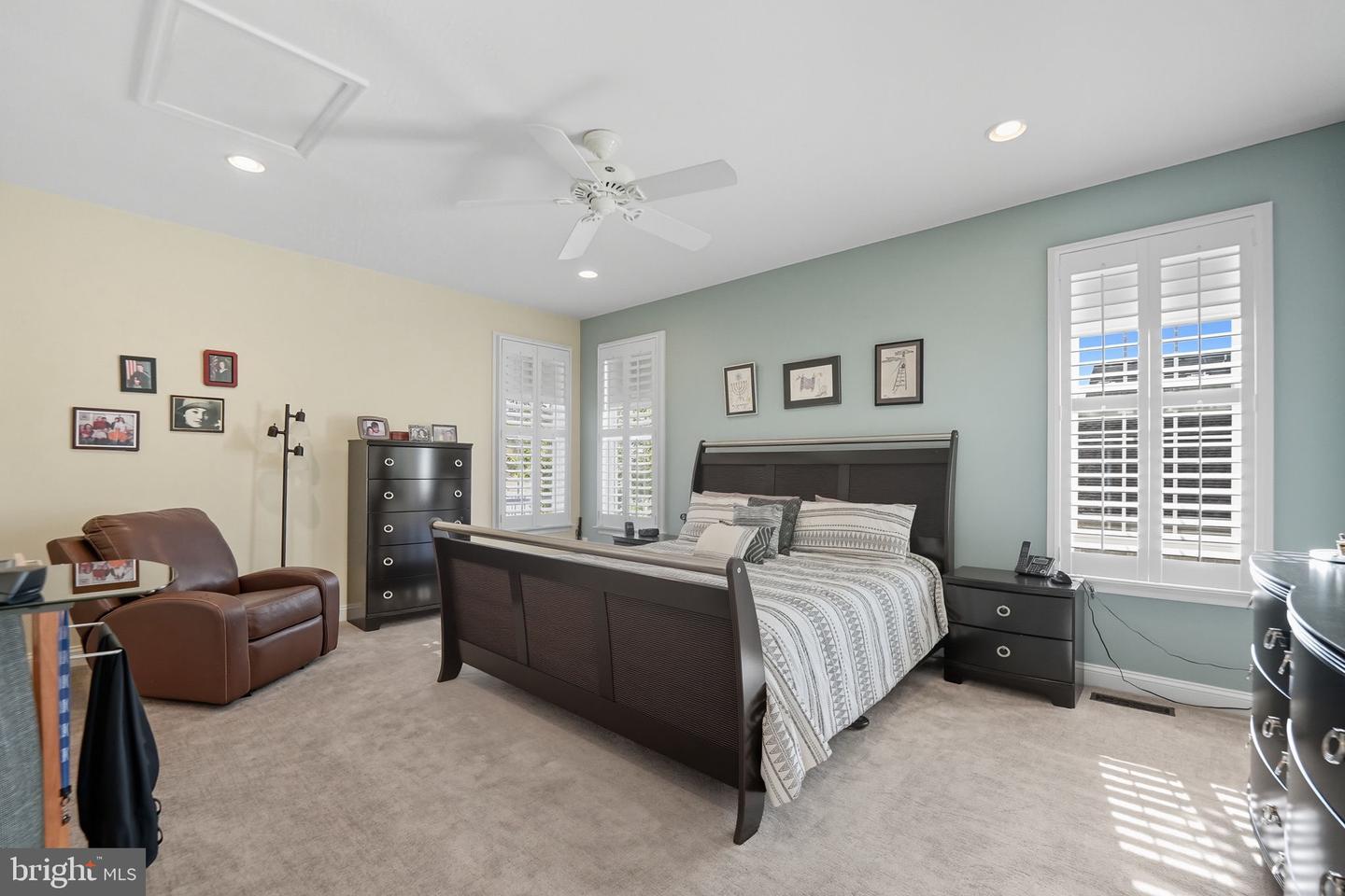 6135 FERRIER CT, GAINESVILLE, Virginia 20155, 4 Bedrooms Bedrooms, 19 Rooms Rooms,3 BathroomsBathrooms,Residential,For sale,6135 FERRIER CT,VAPW2103978 MLS # VAPW2103978