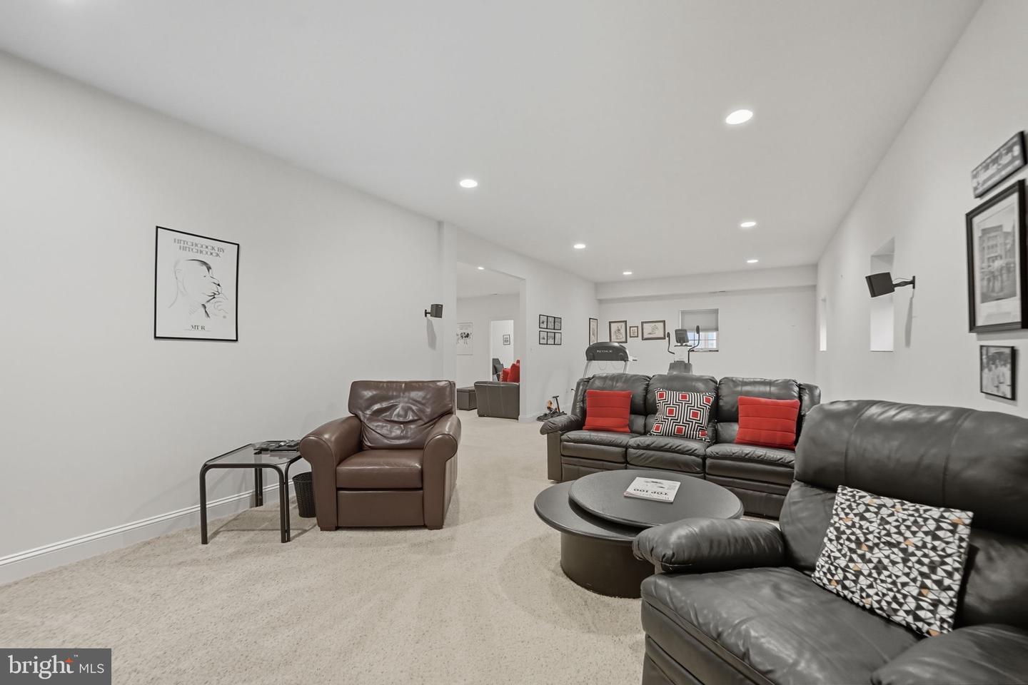 6135 FERRIER CT, GAINESVILLE, Virginia 20155, 4 Bedrooms Bedrooms, 19 Rooms Rooms,3 BathroomsBathrooms,Residential,For sale,6135 FERRIER CT,VAPW2103978 MLS # VAPW2103978