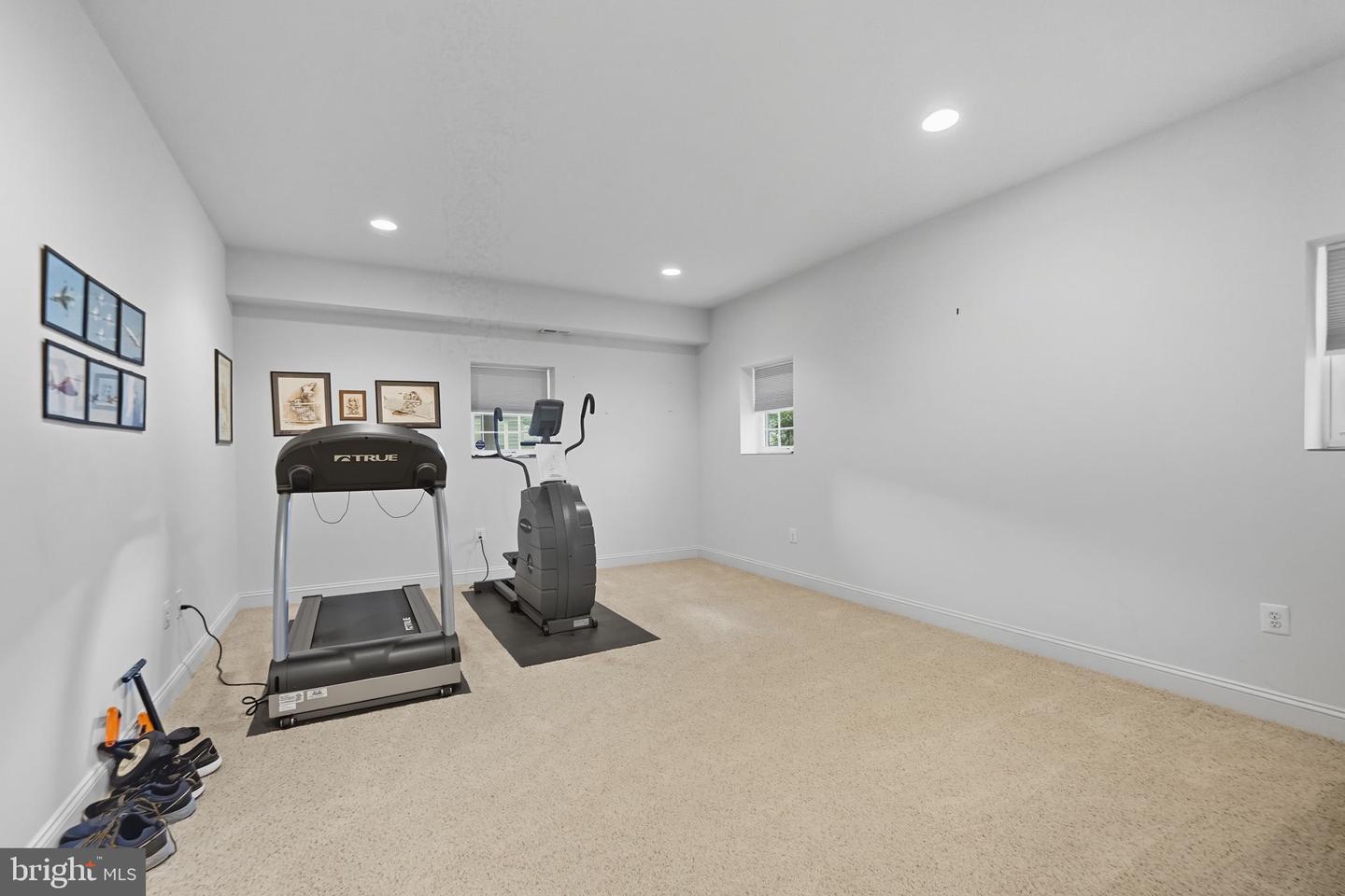 6135 FERRIER CT, GAINESVILLE, Virginia 20155, 4 Bedrooms Bedrooms, 19 Rooms Rooms,3 BathroomsBathrooms,Residential,For sale,6135 FERRIER CT,VAPW2103978 MLS # VAPW2103978