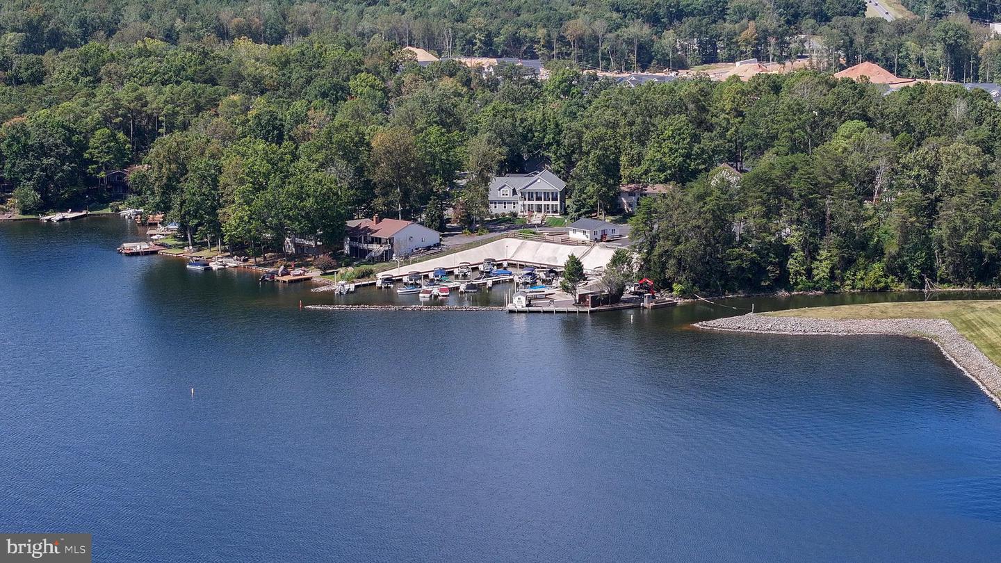 614 CORNWALLIS AVE, LOCUST GROVE, Virginia 22508, 6 Bedrooms Bedrooms, ,5 BathroomsBathrooms,Residential,For sale,614 CORNWALLIS AVE,VAOR2012290 MLS # VAOR2012290