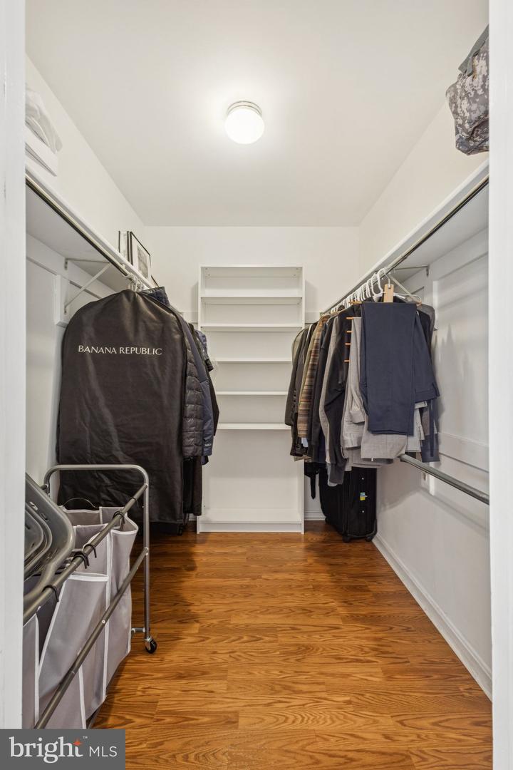 6152 BRAELEIGH LN, ALEXANDRIA, Virginia 22315, 2 Bedrooms Bedrooms, ,2 BathroomsBathrooms,Residential,For sale,6152 BRAELEIGH LN,VAFX2267366 MLS # VAFX2267366