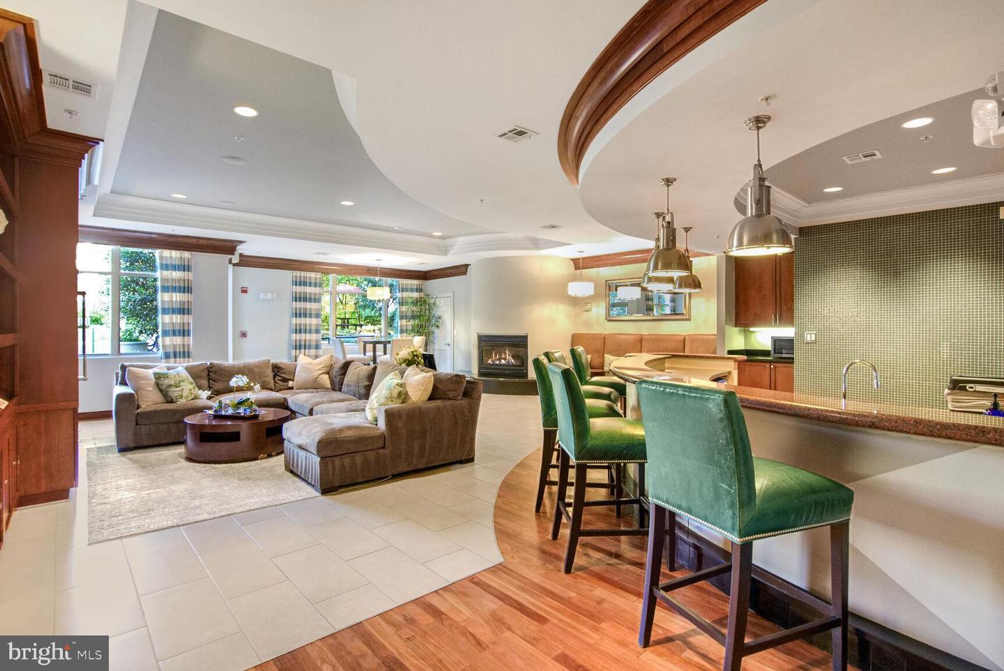 12000 MARKET ST #490, RESTON, Virginia 20190, 3 Bedrooms Bedrooms, 6 Rooms Rooms,3 BathroomsBathrooms,Residential,For sale,12000 MARKET ST #490,VAFX2267222 MLS # VAFX2267222