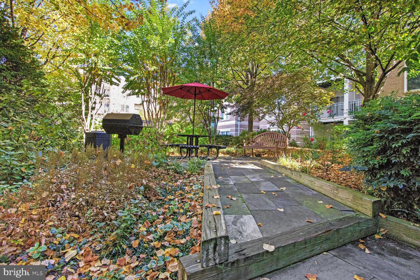 12000 MARKET ST #490, RESTON, Virginia 20190, 3 Bedrooms Bedrooms, 6 Rooms Rooms,3 BathroomsBathrooms,Residential,For sale,12000 MARKET ST #490,VAFX2267222 MLS # VAFX2267222
