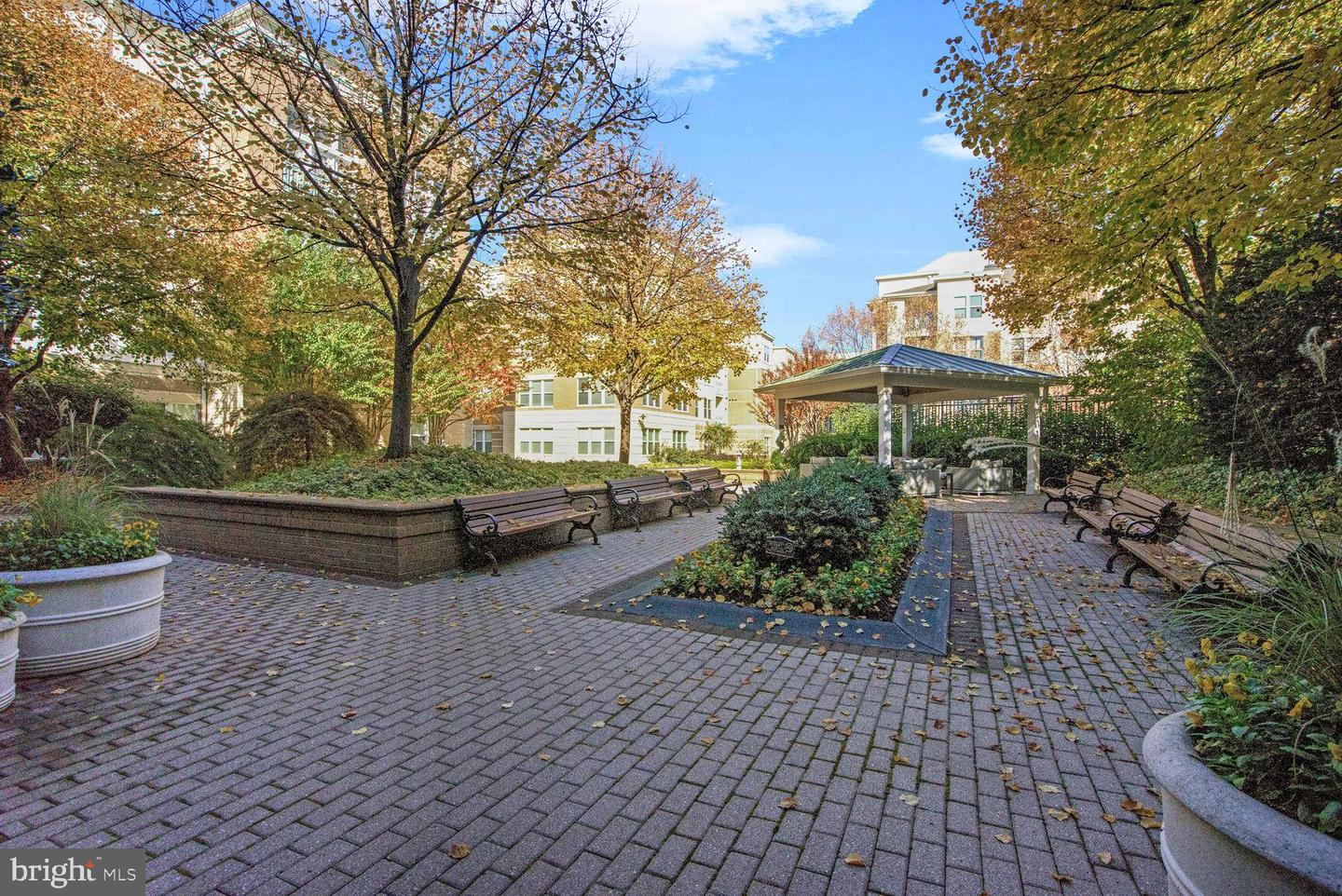 12000 MARKET ST #490, RESTON, Virginia 20190, 3 Bedrooms Bedrooms, 6 Rooms Rooms,3 BathroomsBathrooms,Residential,For sale,12000 MARKET ST #490,VAFX2267222 MLS # VAFX2267222