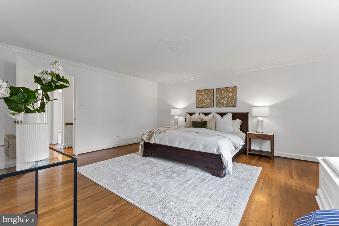 103 QUEEN ST, ALEXANDRIA, Virginia 22314, 4 Bedrooms Bedrooms, ,3 BathroomsBathrooms,Residential,For sale,103 QUEEN ST,VAAX2049690 MLS # VAAX2049690