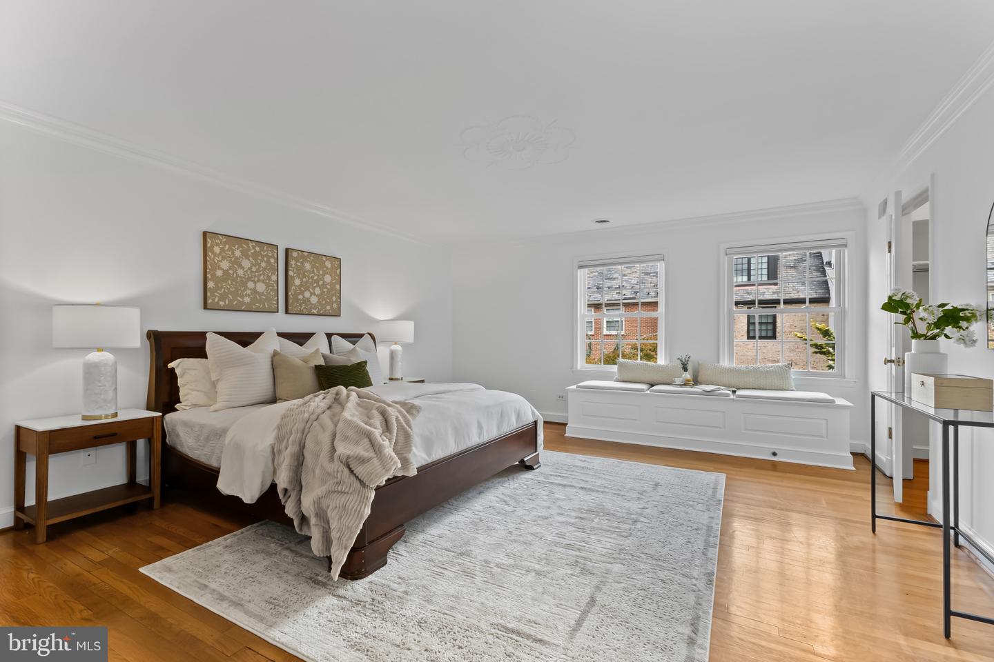 103 QUEEN ST, ALEXANDRIA, Virginia 22314, 4 Bedrooms Bedrooms, ,3 BathroomsBathrooms,Residential,For sale,103 QUEEN ST,VAAX2049690 MLS # VAAX2049690