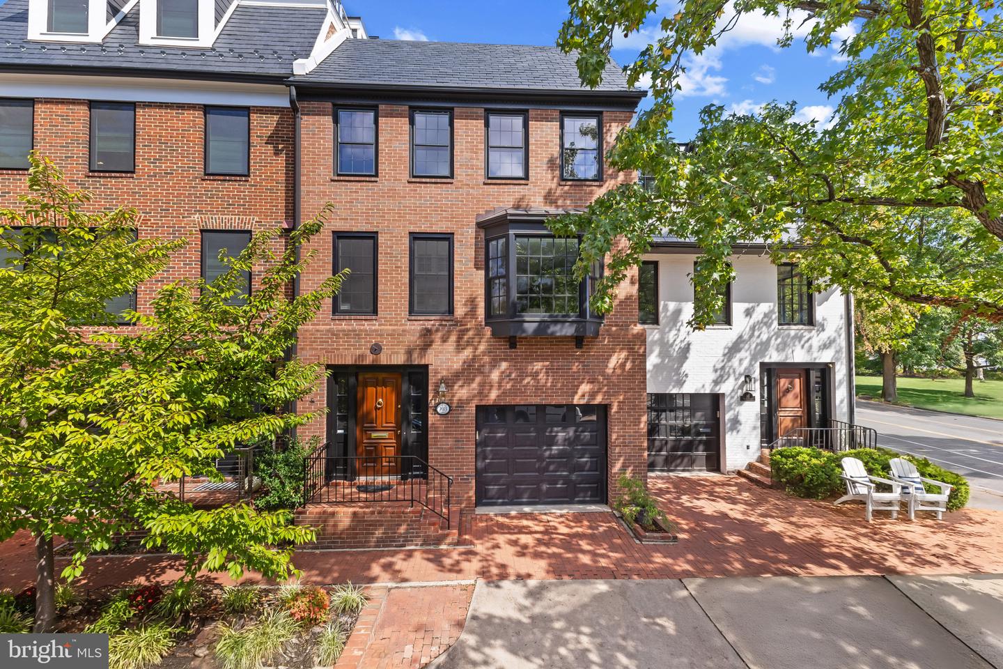 103 QUEEN ST, ALEXANDRIA, Virginia 22314, 4 Bedrooms Bedrooms, ,3 BathroomsBathrooms,Residential,For sale,103 QUEEN ST,VAAX2049690 MLS # VAAX2049690