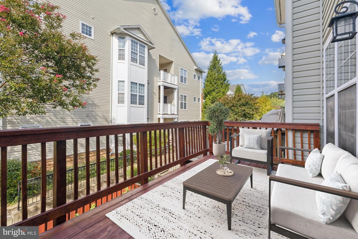5332 CHIEFTAIN CIR, ALEXANDRIA, Virginia 22312, 2 Bedrooms Bedrooms, ,2 BathroomsBathrooms,Residential,For sale,5332 CHIEFTAIN CIR,VAFX2267212 MLS # VAFX2267212