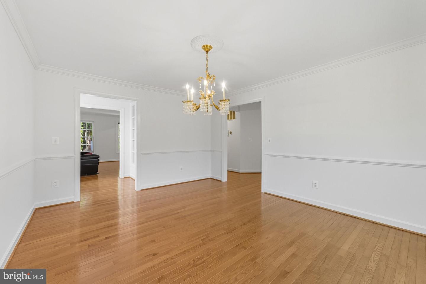 20765 BANK WAY, STERLING, Virginia 20165, 4 Bedrooms Bedrooms, 6 Rooms Rooms,3 BathroomsBathrooms,Residential,For sale,20765 BANK WAY,VALO2106842 MLS # VALO2106842