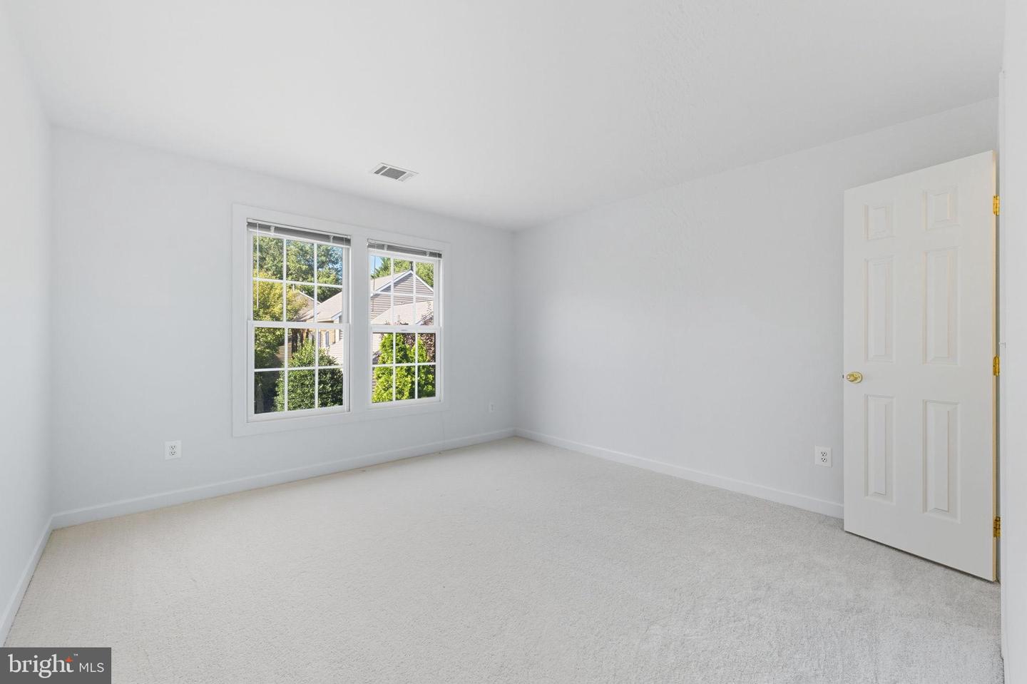 20765 BANK WAY, STERLING, Virginia 20165, 4 Bedrooms Bedrooms, 6 Rooms Rooms,3 BathroomsBathrooms,Residential,For sale,20765 BANK WAY,VALO2106842 MLS # VALO2106842