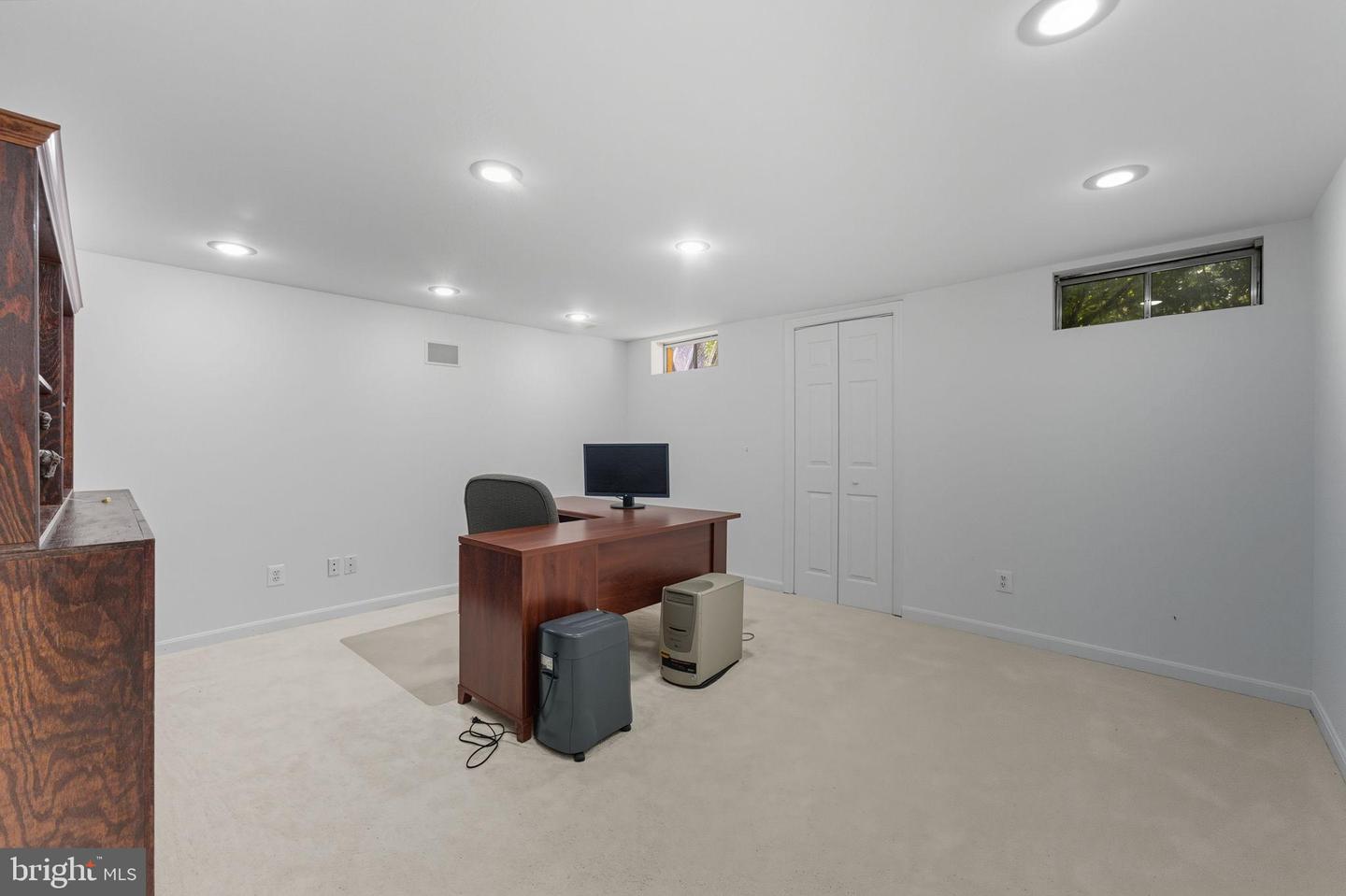 20765 BANK WAY, STERLING, Virginia 20165, 4 Bedrooms Bedrooms, 6 Rooms Rooms,3 BathroomsBathrooms,Residential,For sale,20765 BANK WAY,VALO2106842 MLS # VALO2106842