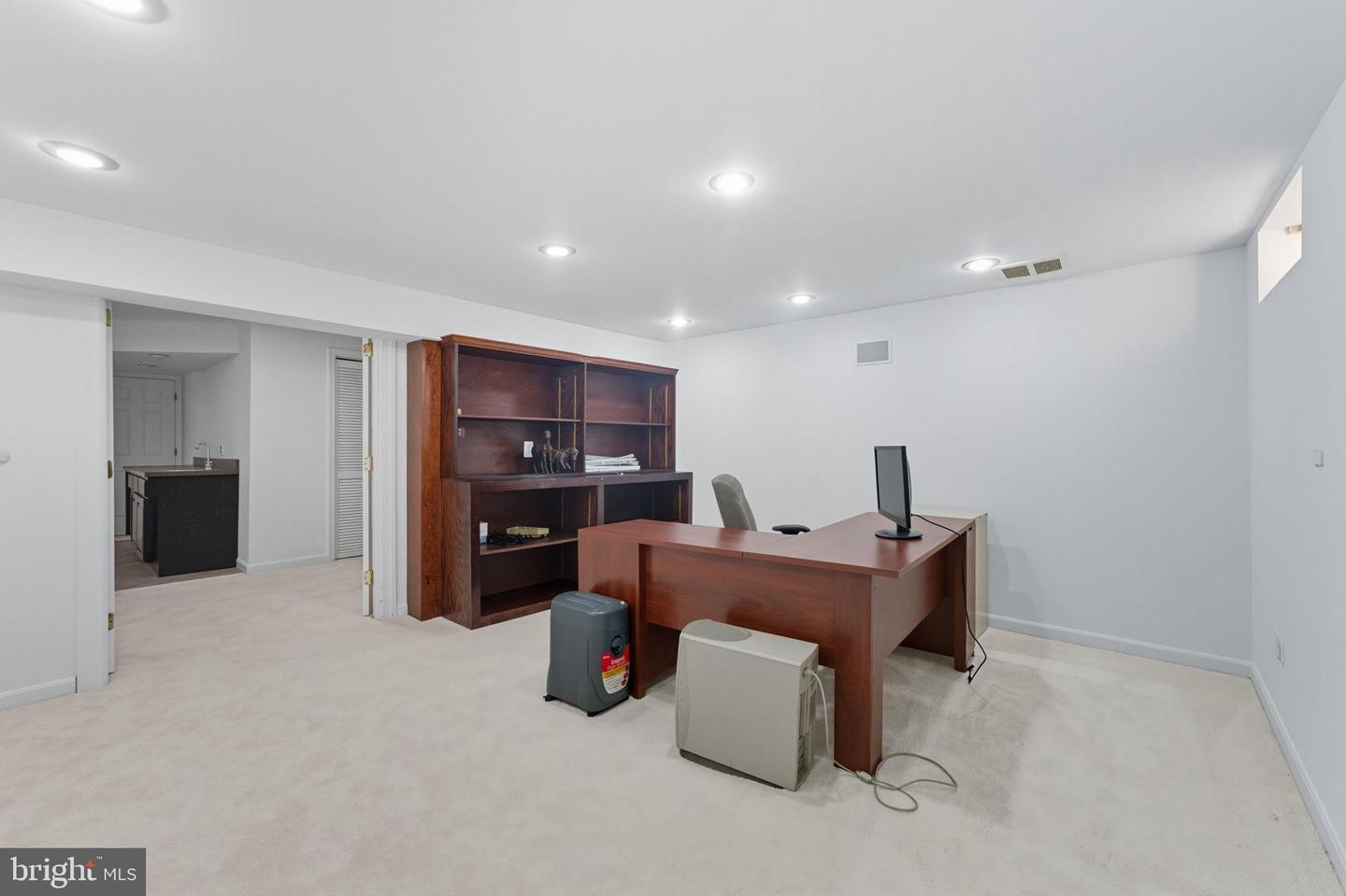 20765 BANK WAY, STERLING, Virginia 20165, 4 Bedrooms Bedrooms, 6 Rooms Rooms,3 BathroomsBathrooms,Residential,For sale,20765 BANK WAY,VALO2106842 MLS # VALO2106842