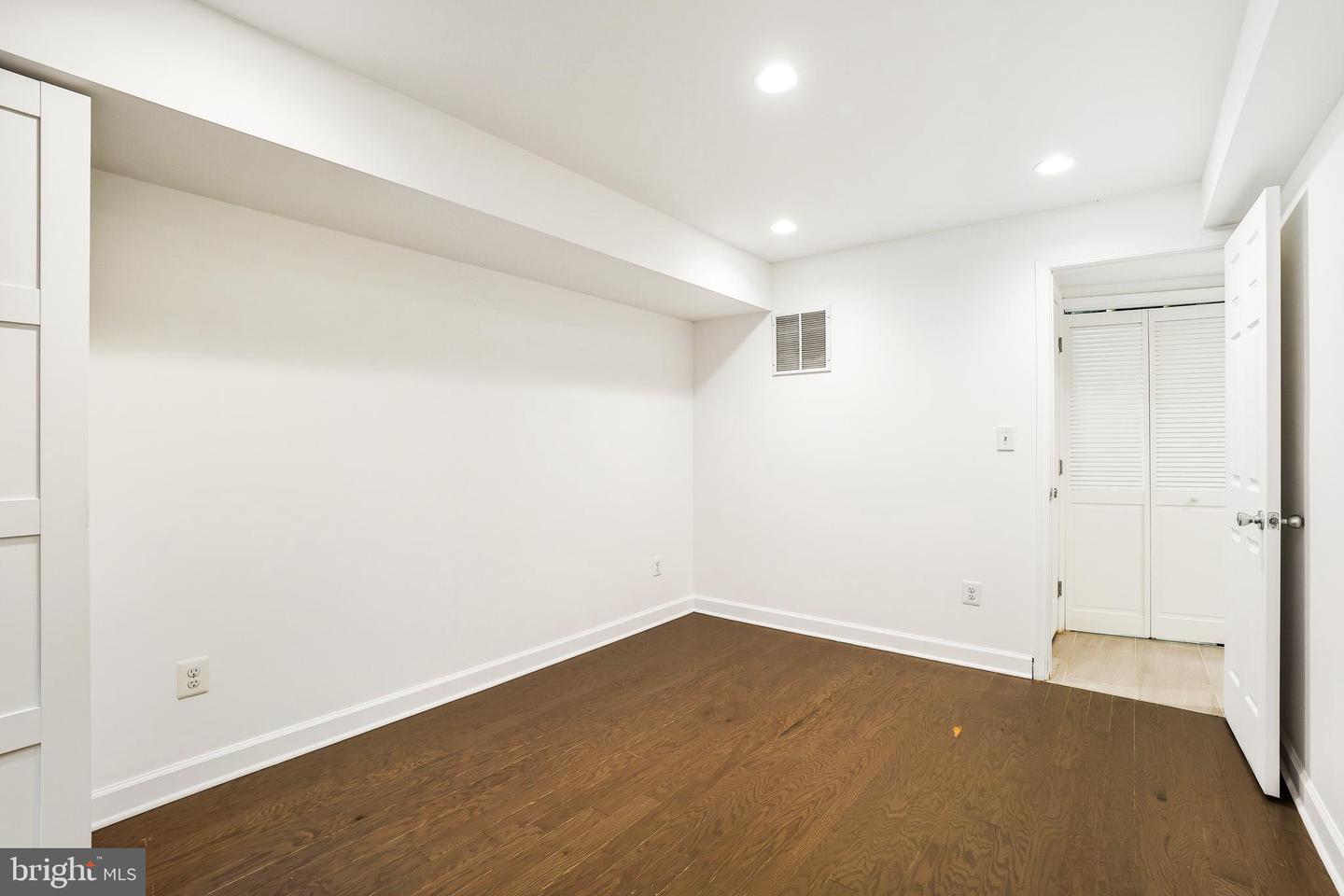 3114 19TH ST S, ARLINGTON, Virginia 22204, 6 Bedrooms Bedrooms, ,5 BathroomsBathrooms,Residential,For sale,3114 19TH ST S,VAAR2063744 MLS # VAAR2063744 3114 19TH ST S, ARLINGTON, Virginia 22204, 6 Bedrooms Bedrooms, ,5 BathroomsBathrooms,Residential,For sale,3114 19TH ST S,VAAR2063744 MLS # VAAR2063744