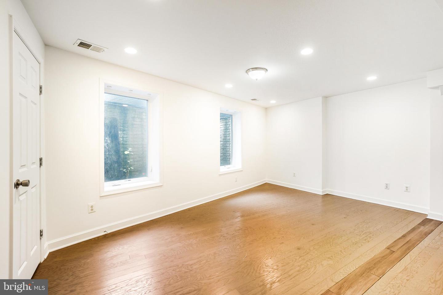 3114 19TH ST S, ARLINGTON, Virginia 22204, 6 Bedrooms Bedrooms, ,5 BathroomsBathrooms,Residential,For sale,3114 19TH ST S,VAAR2063744 MLS # VAAR2063744 3114 19TH ST S, ARLINGTON, Virginia 22204, 6 Bedrooms Bedrooms, ,5 BathroomsBathrooms,Residential,For sale,3114 19TH ST S,VAAR2063744 MLS # VAAR2063744