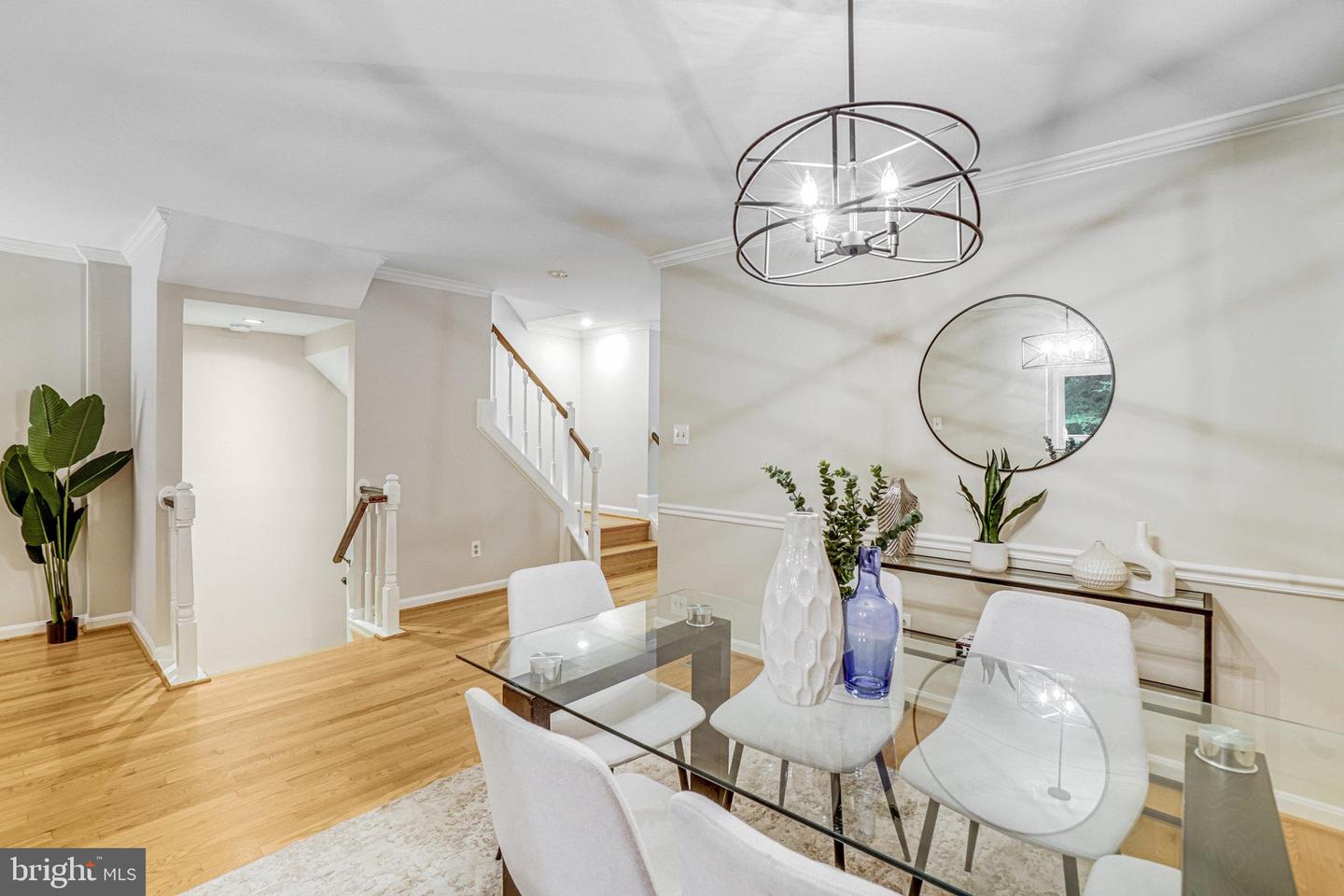 8017 GALLA KNOLL CIR, SPRINGFIELD, Virginia 22153, 3 Bedrooms Bedrooms, ,3 BathroomsBathrooms,Residential,For sale,8017 GALLA KNOLL CIR,VAFX2267556 MLS # VAFX2267556