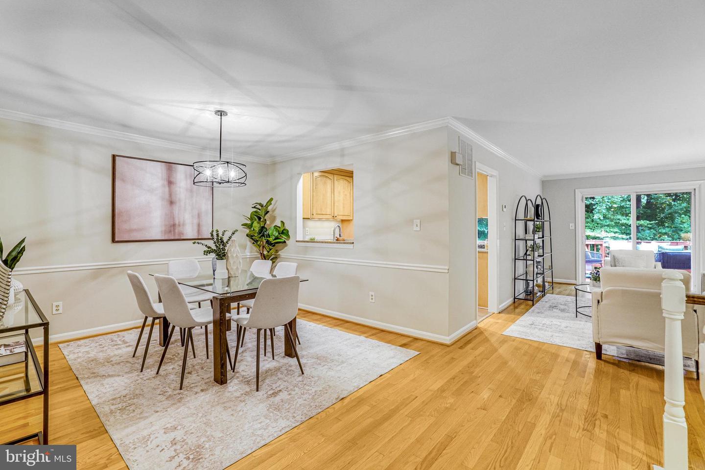 8017 GALLA KNOLL CIR, SPRINGFIELD, Virginia 22153, 3 Bedrooms Bedrooms, ,3 BathroomsBathrooms,Residential,For sale,8017 GALLA KNOLL CIR,VAFX2267556 MLS # VAFX2267556