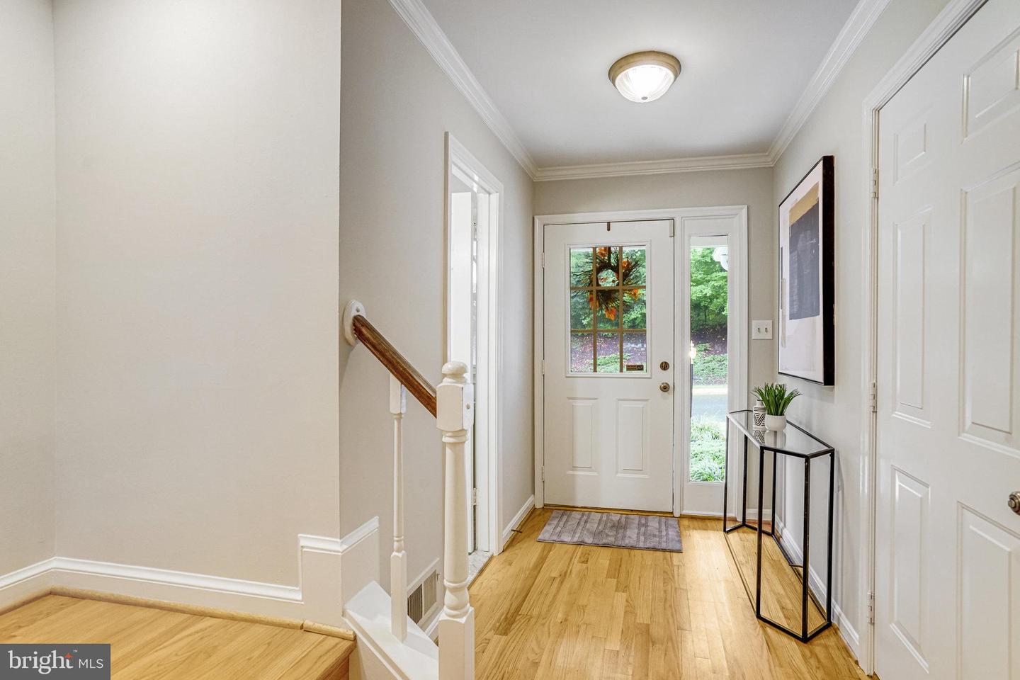 8017 GALLA KNOLL CIR, SPRINGFIELD, Virginia 22153, 3 Bedrooms Bedrooms, ,3 BathroomsBathrooms,Residential,For sale,8017 GALLA KNOLL CIR,VAFX2267556 MLS # VAFX2267556