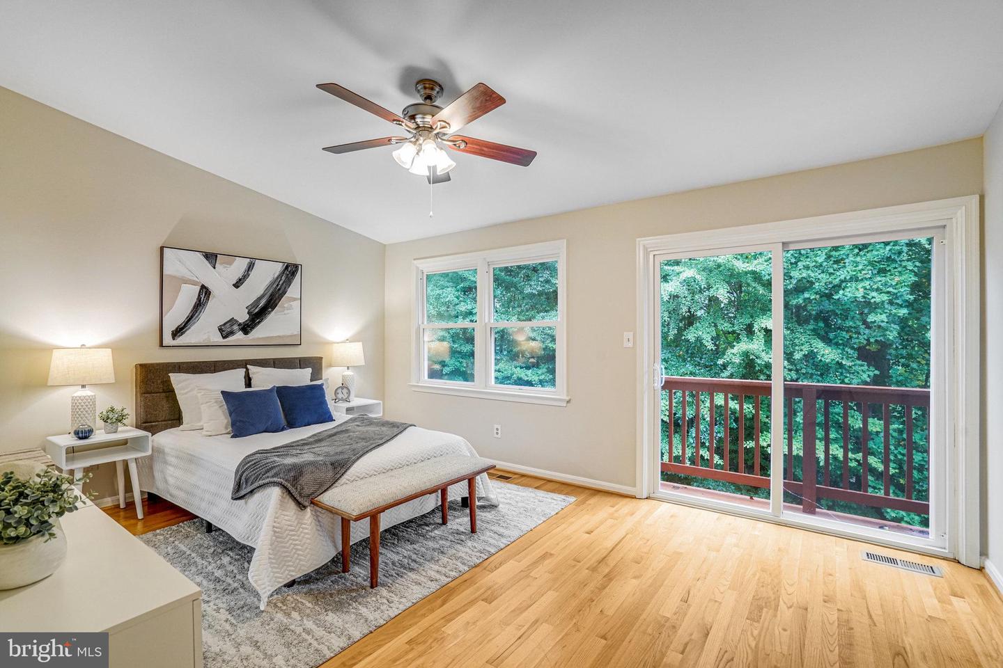 8017 GALLA KNOLL CIR, SPRINGFIELD, Virginia 22153, 3 Bedrooms Bedrooms, ,3 BathroomsBathrooms,Residential,For sale,8017 GALLA KNOLL CIR,VAFX2267556 MLS # VAFX2267556
