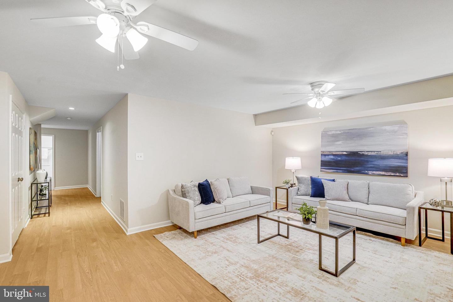 8017 GALLA KNOLL CIR, SPRINGFIELD, Virginia 22153, 3 Bedrooms Bedrooms, ,3 BathroomsBathrooms,Residential,For sale,8017 GALLA KNOLL CIR,VAFX2267556 MLS # VAFX2267556