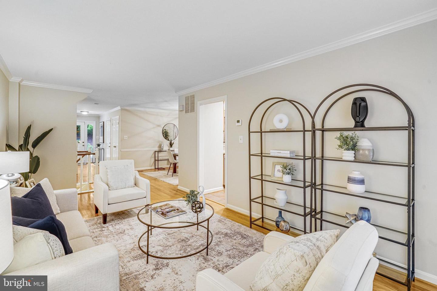 8017 GALLA KNOLL CIR, SPRINGFIELD, Virginia 22153, 3 Bedrooms Bedrooms, ,3 BathroomsBathrooms,Residential,For sale,8017 GALLA KNOLL CIR,VAFX2267556 MLS # VAFX2267556