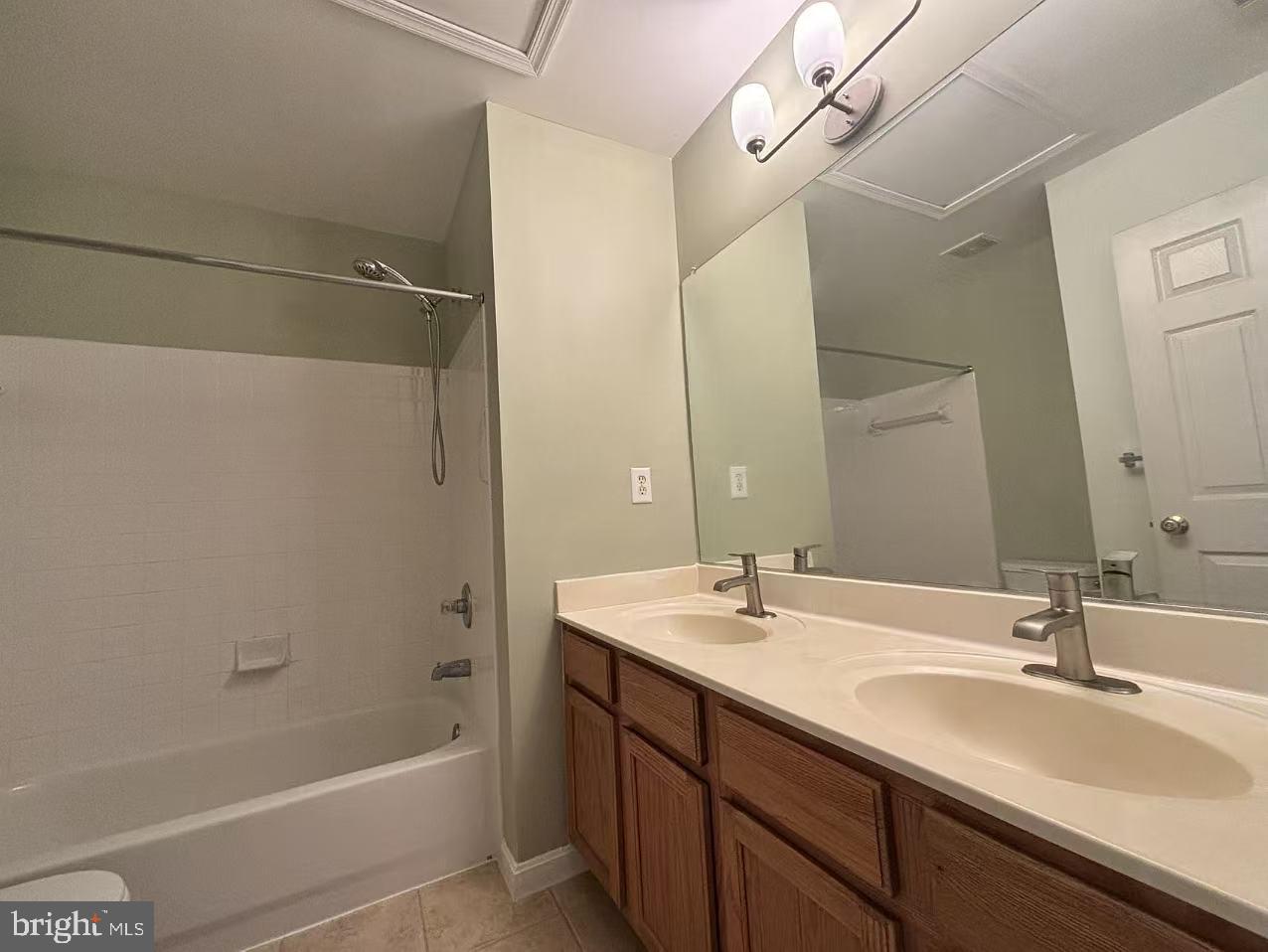 6635 CREEK POINT WAY, ALEXANDRIA, Virginia 22315, 3 Bedrooms Bedrooms, 13 Rooms Rooms,3 BathroomsBathrooms,Residential,For sale,6635 CREEK POINT WAY,VAFX2267604 MLS # VAFX2267604