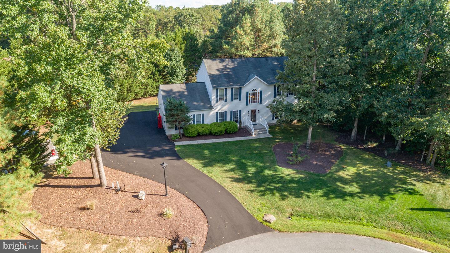 4318 BRIDLEPATH CT, FREDERICKSBURG, Virginia 22408, 4 Bedrooms Bedrooms, ,3 BathroomsBathrooms,Residential,For sale,4318 BRIDLEPATH CT,VASP2036296 MLS # VASP2036296