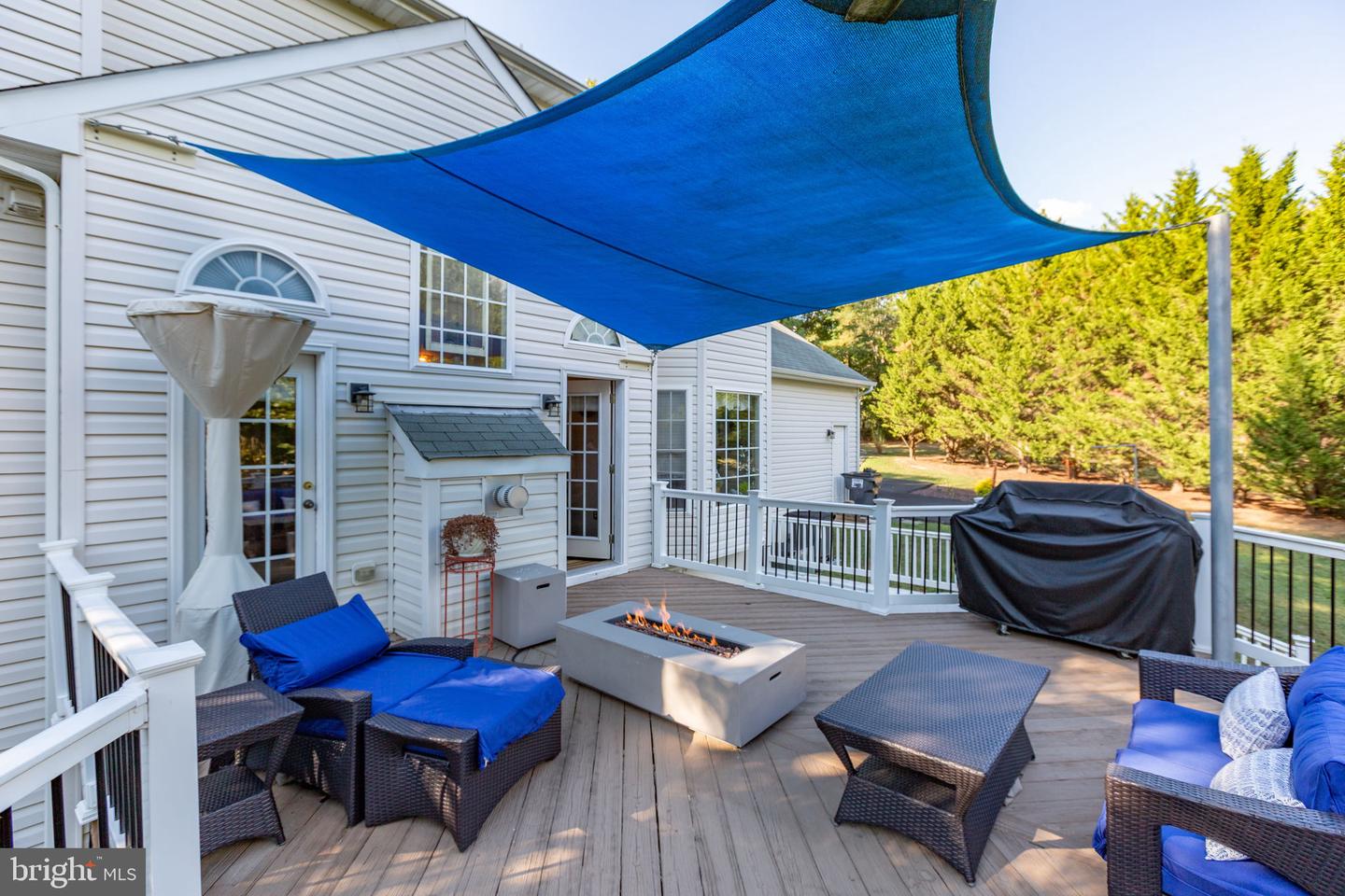 4318 BRIDLEPATH CT, FREDERICKSBURG, Virginia 22408, 4 Bedrooms Bedrooms, ,3 BathroomsBathrooms,Residential,For sale,4318 BRIDLEPATH CT,VASP2036296 MLS # VASP2036296