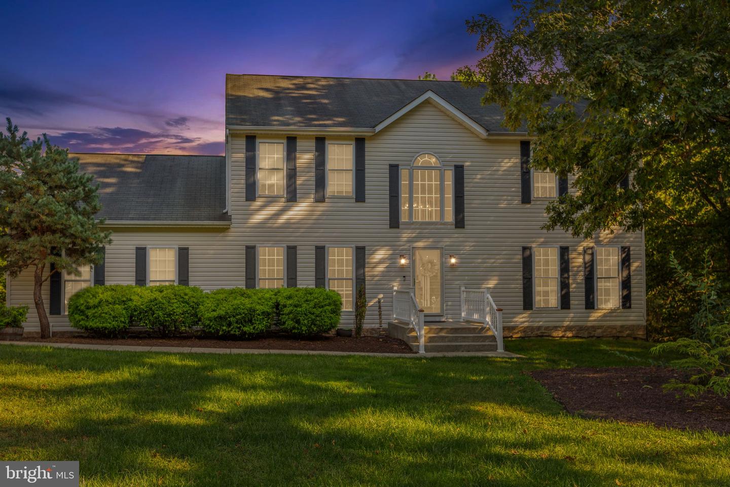 4318 BRIDLEPATH CT, FREDERICKSBURG, Virginia 22408, 4 Bedrooms Bedrooms, ,3 BathroomsBathrooms,Residential,For sale,4318 BRIDLEPATH CT,VASP2036296 MLS # VASP2036296