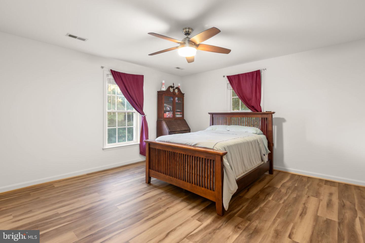 4318 BRIDLEPATH CT, FREDERICKSBURG, Virginia 22408, 4 Bedrooms Bedrooms, ,3 BathroomsBathrooms,Residential,For sale,4318 BRIDLEPATH CT,VASP2036296 MLS # VASP2036296