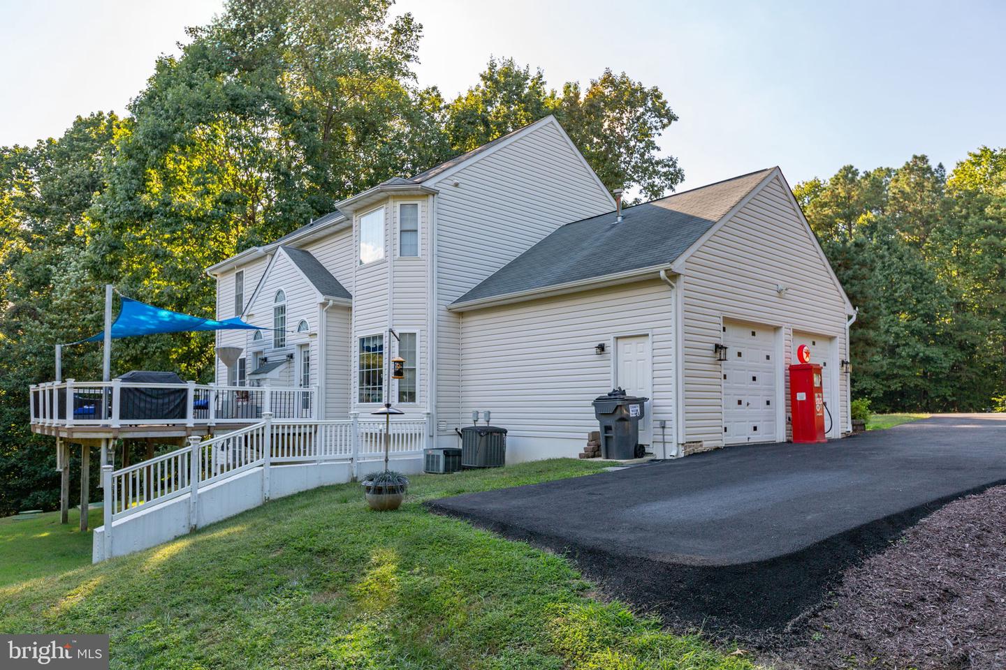 4318 BRIDLEPATH CT, FREDERICKSBURG, Virginia 22408, 4 Bedrooms Bedrooms, ,3 BathroomsBathrooms,Residential,For sale,4318 BRIDLEPATH CT,VASP2036296 MLS # VASP2036296