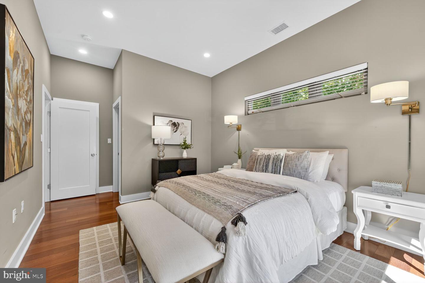 762 PARK RD NW #7, WASHINGTON, District Of Columbia 20010, 2 Bedrooms Bedrooms, ,2 BathroomsBathrooms,Residential,For sale,762 PARK RD NW #7,DCDC2222750 MLS # DCDC2222750