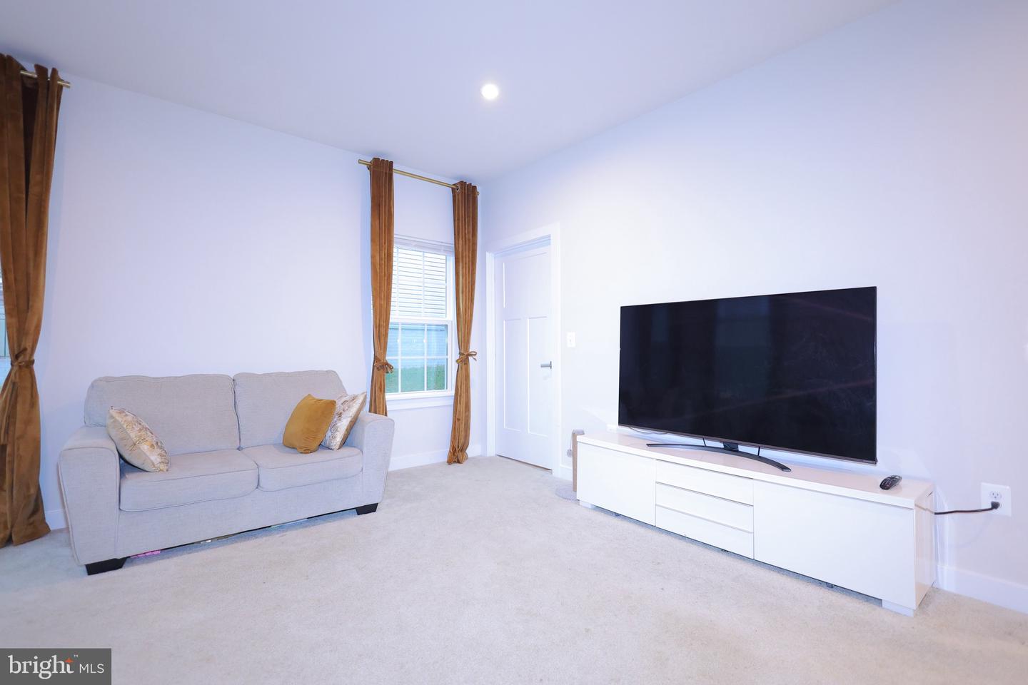 339 MCKITTRICK DR, STAFFORD, Virginia 22554, 4 Bedrooms Bedrooms, ,3 BathroomsBathrooms,Residential,For sale,339 MCKITTRICK DR,VAST2042712 MLS # VAST2042712