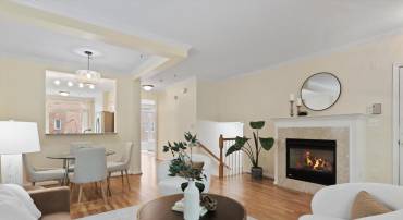 707 MASSEY LN #A, ALEXANDRIA, Virginia 22314, 2 Bedrooms Bedrooms, ,2 BathroomsBathrooms,Residential,For sale,707 MASSEY LN #A,VAAX2049836 MLS # VAAX2049836