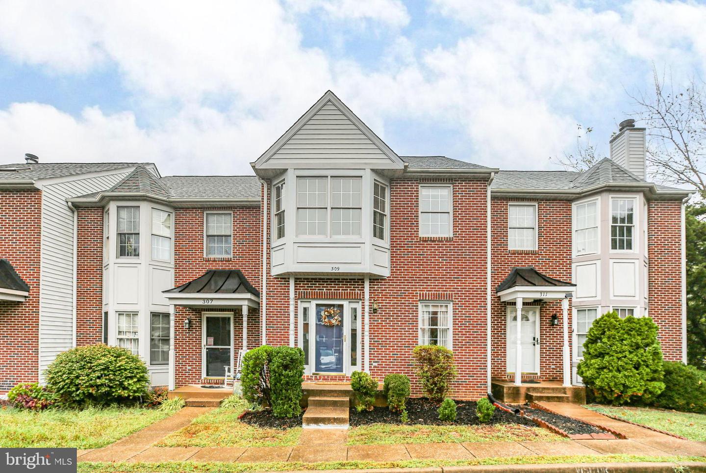 309 BRAEMAR PL, FREDERICKSBURG, Virginia 22405, 3 Bedrooms Bedrooms, 13 Rooms Rooms,3 BathroomsBathrooms,Residential,For sale,309 BRAEMAR PL,VAST2042724 MLS # VAST2042724 309 BRAEMAR PL, FREDERICKSBURG, Virginia 22405, 3 Bedrooms Bedrooms, 13 Rooms Rooms,3 BathroomsBathrooms,Residential,For sale,309 BRAEMAR PL,VAST2042724 MLS # VAST2042724