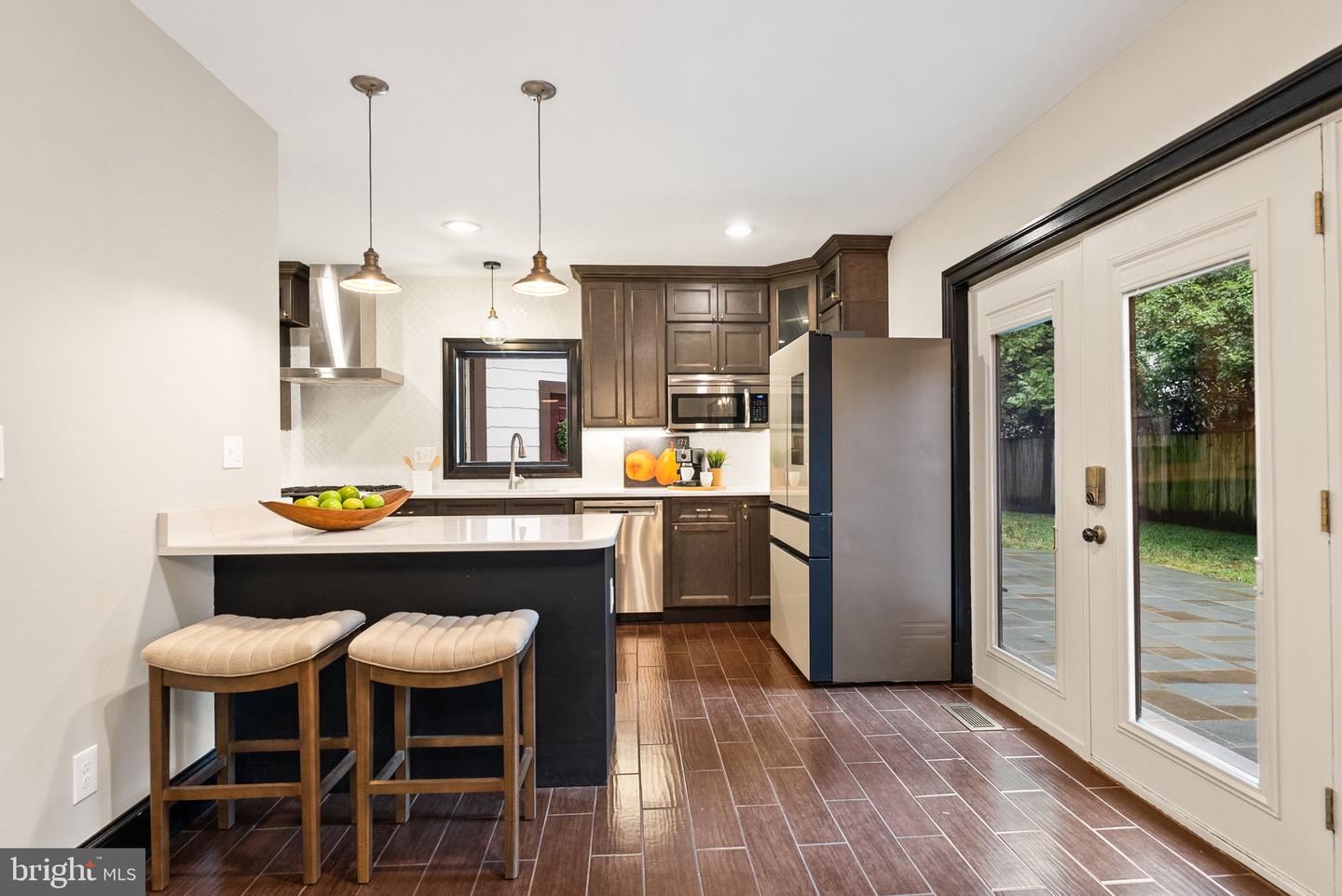 6820 JACKSON AVE, FALLS CHURCH, Virginia 22042, 6 Bedrooms Bedrooms, 21 Rooms Rooms,5 BathroomsBathrooms,Residential,For sale,6820 JACKSON AVE,VAFX2267904 MLS # VAFX2267904