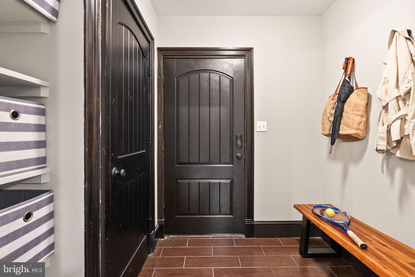 6820 JACKSON AVE, FALLS CHURCH, Virginia 22042, 6 Bedrooms Bedrooms, 21 Rooms Rooms,5 BathroomsBathrooms,Residential,For sale,6820 JACKSON AVE,VAFX2267904 MLS # VAFX2267904
