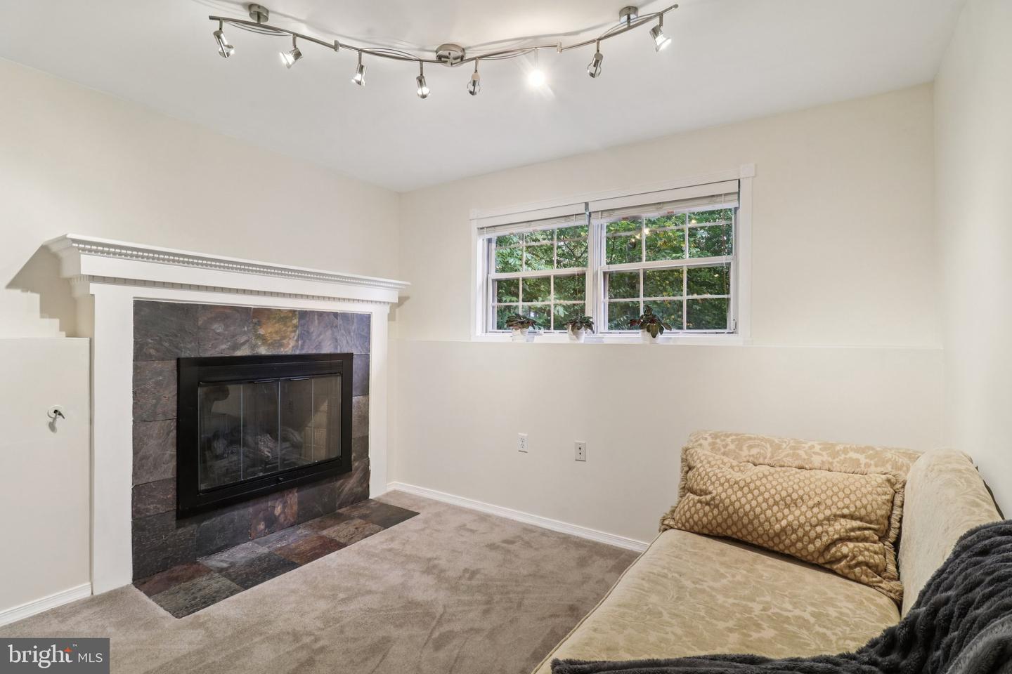 18032 TEBBS LN, DUMFRIES, Virginia 22026, 4 Bedrooms Bedrooms, 6 Rooms Rooms,2 BathroomsBathrooms,Residential,For sale,18032 TEBBS LN,VAPW2104254 MLS # VAPW2104254
