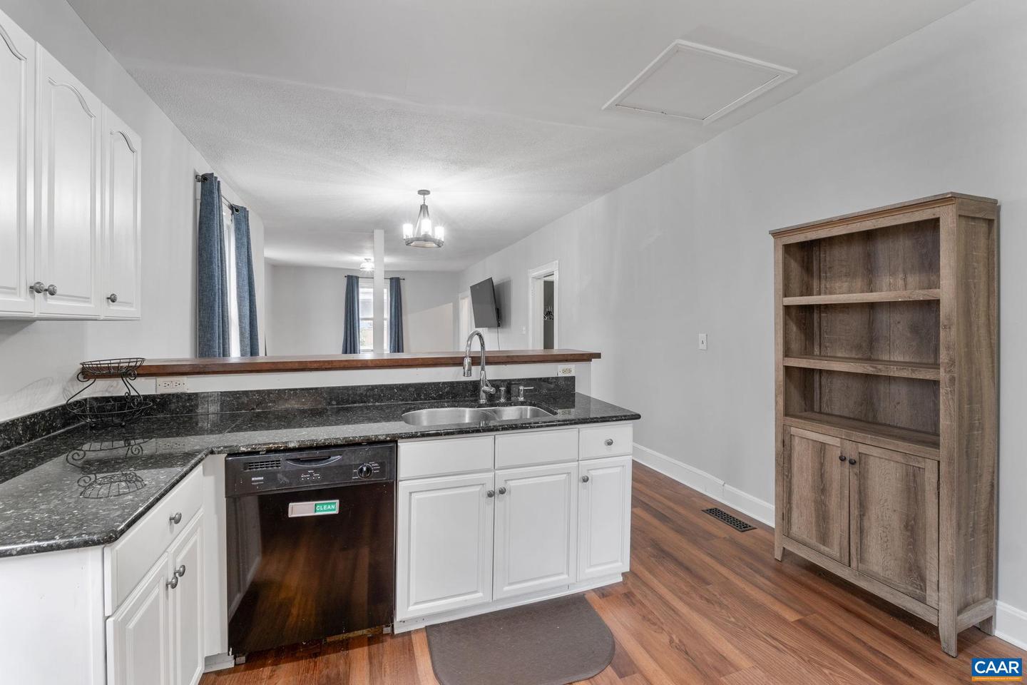 800 ANDERSON ST, CHARLOTTESVILLE, Virginia 22903, 3 Bedrooms Bedrooms, ,2 BathroomsBathrooms,Residential,For sale,800 ANDERSON ST,669103 MLS # 669103