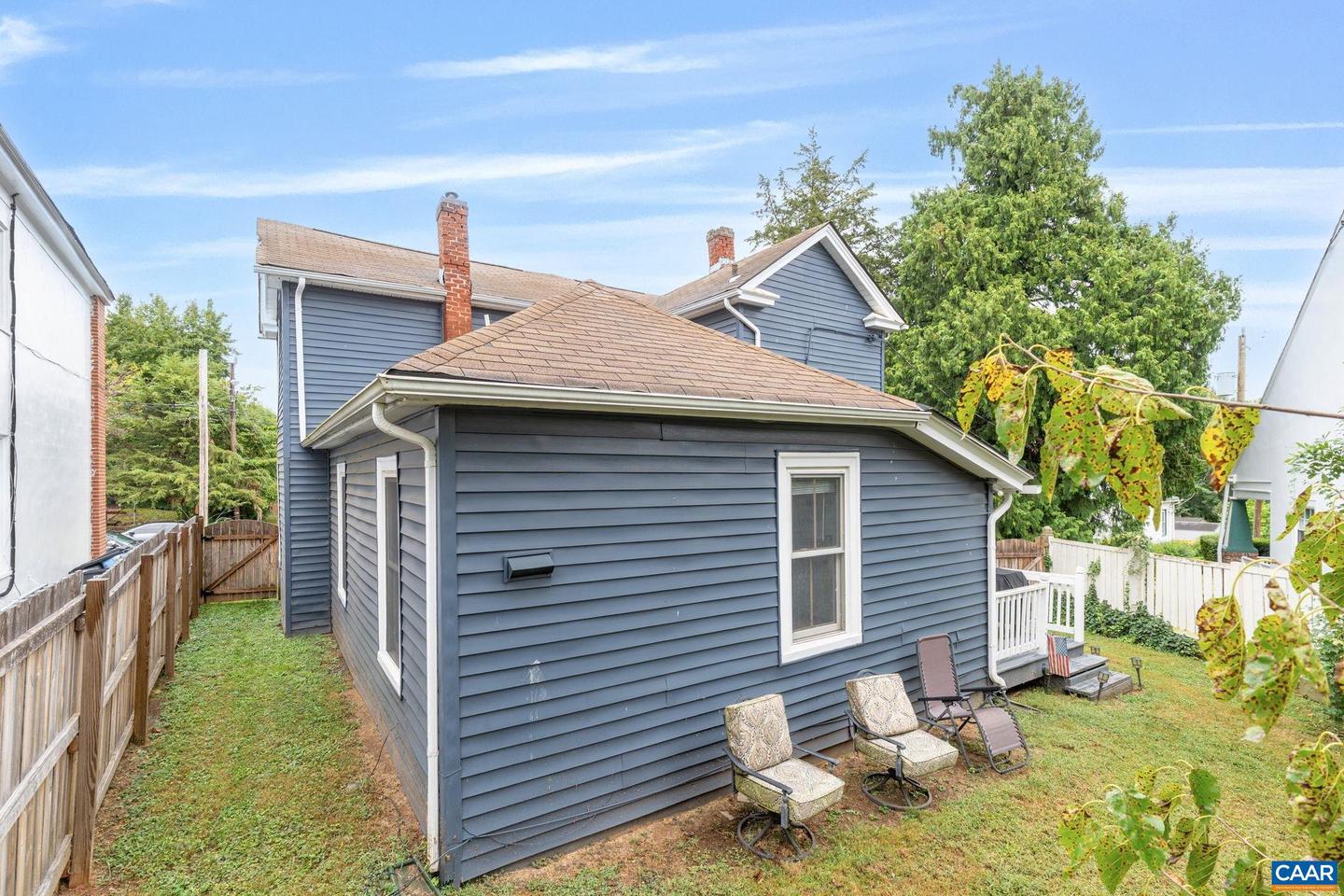 800 ANDERSON ST, CHARLOTTESVILLE, Virginia 22903, 3 Bedrooms Bedrooms, ,2 BathroomsBathrooms,Residential,For sale,800 ANDERSON ST,669103 MLS # 669103