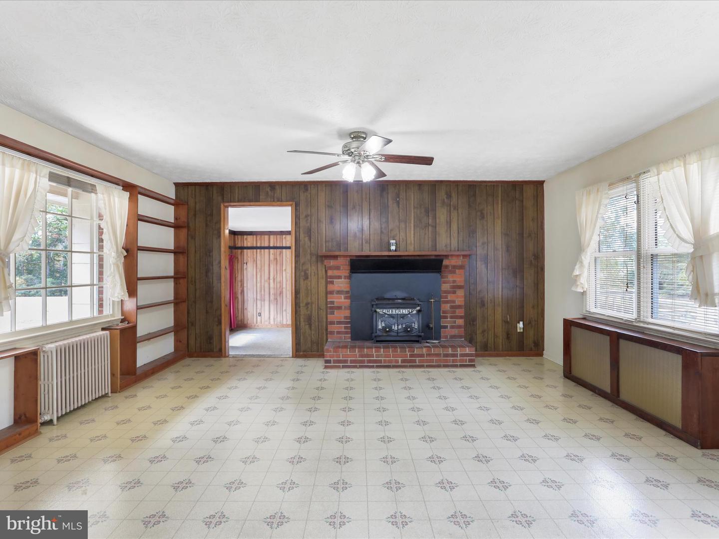 3634 WARDENSVILLE GRADE, WINCHESTER, Virginia 22602, 3 Bedrooms Bedrooms, ,1 BathroomBathrooms,Residential,For sale,3634 WARDENSVILLE GRADE,VAFV2036870 MLS # VAFV2036870